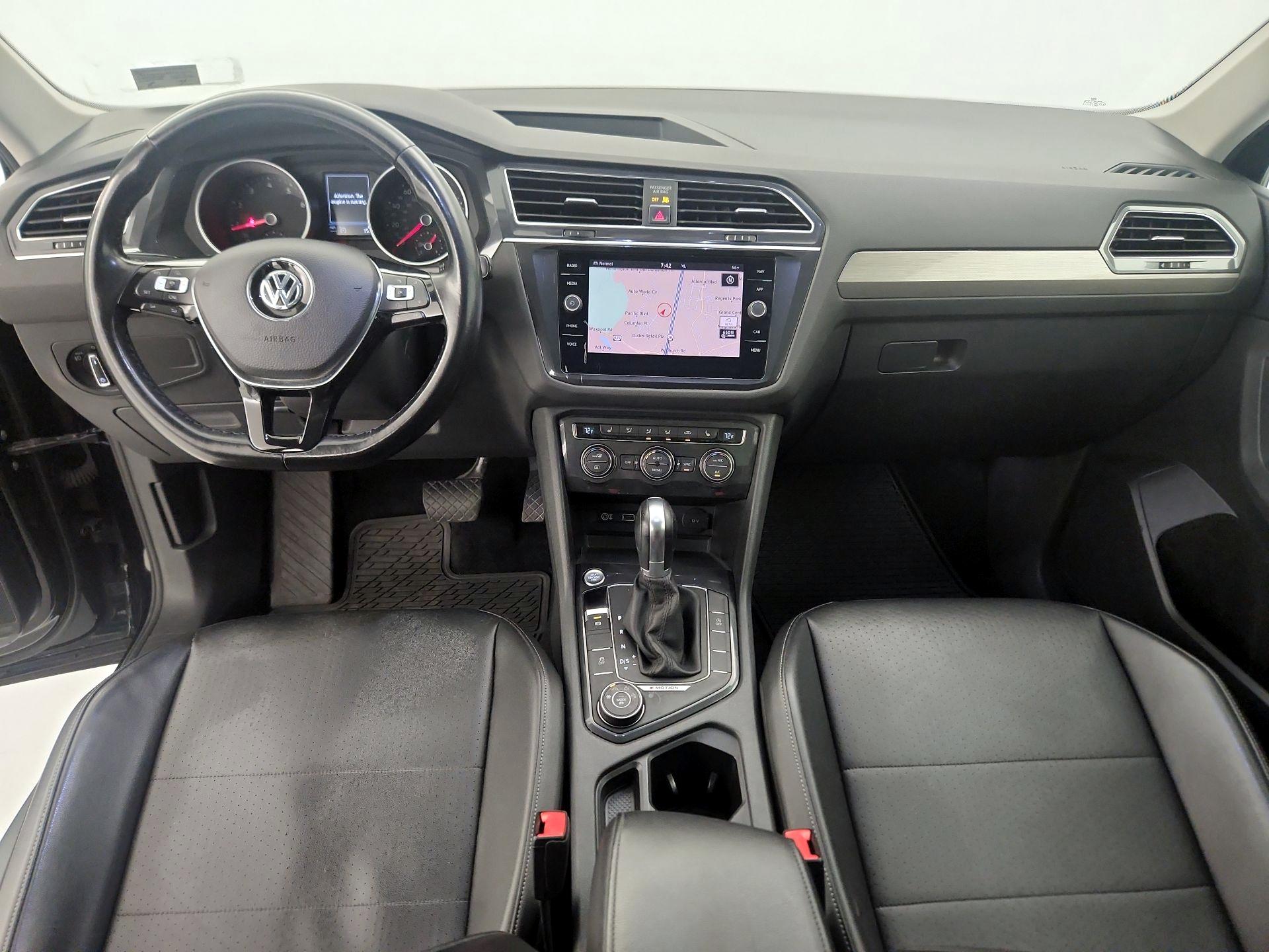 Thumbnail: 2018 Volkswagen Tiguan - 9