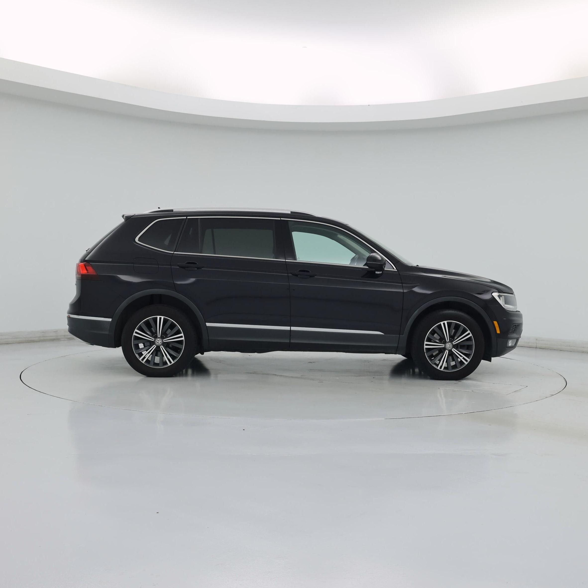 Thumbnail: 2018 Volkswagen Tiguan - 7