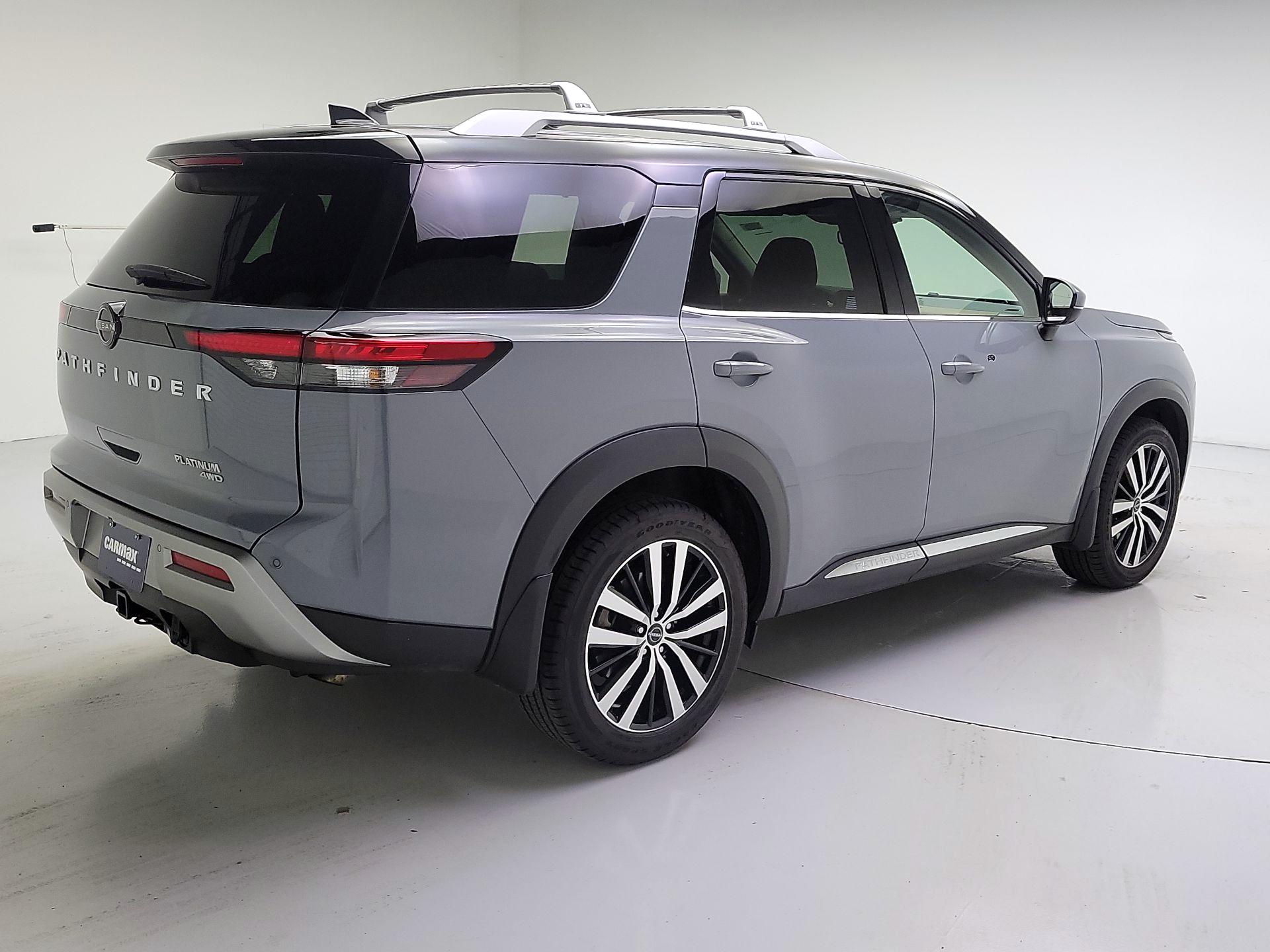 Thumbnail: 2023 Nissan Pathfinder - 5