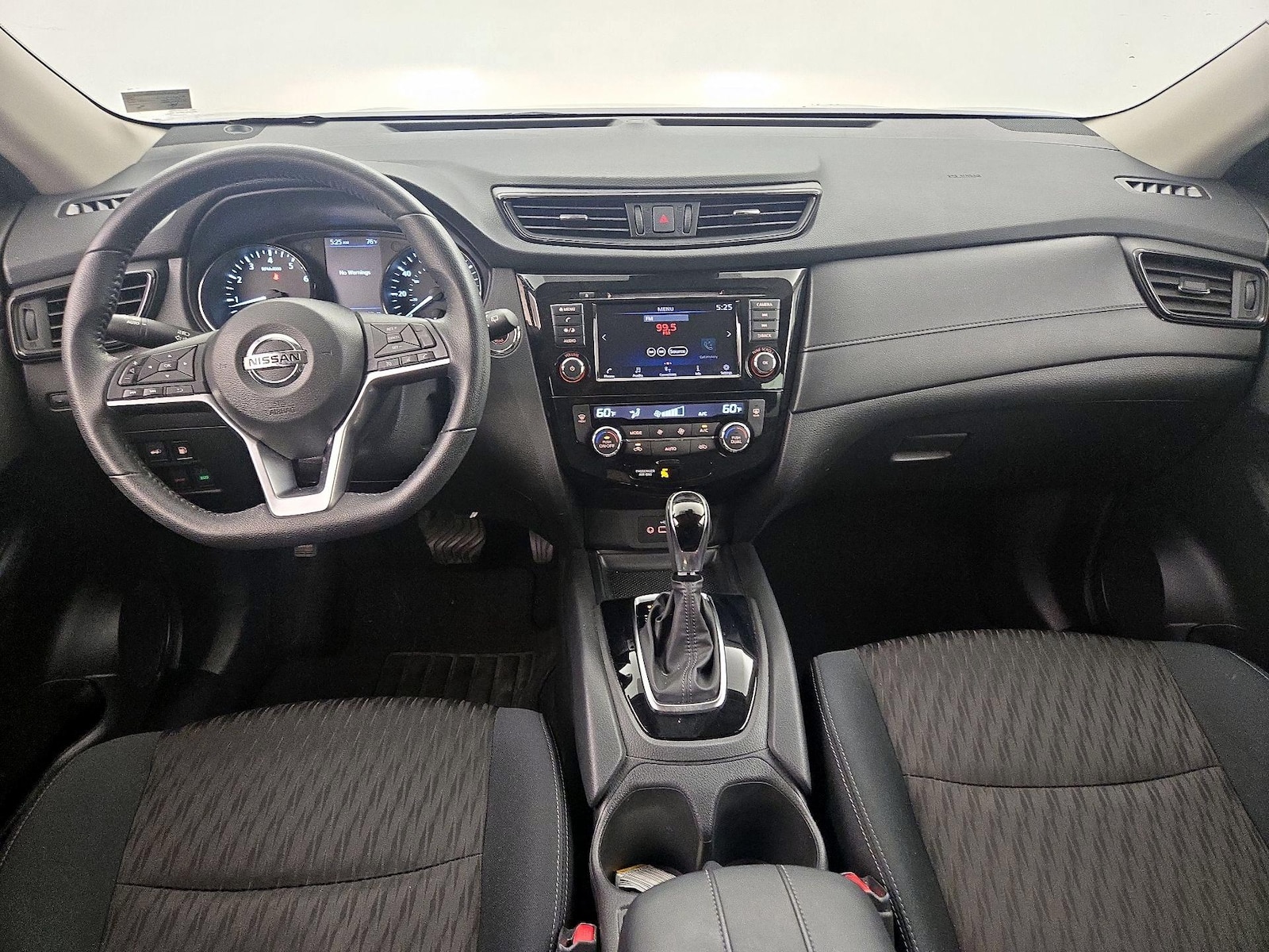 2019 Nissan Rogue SV - Photo 10