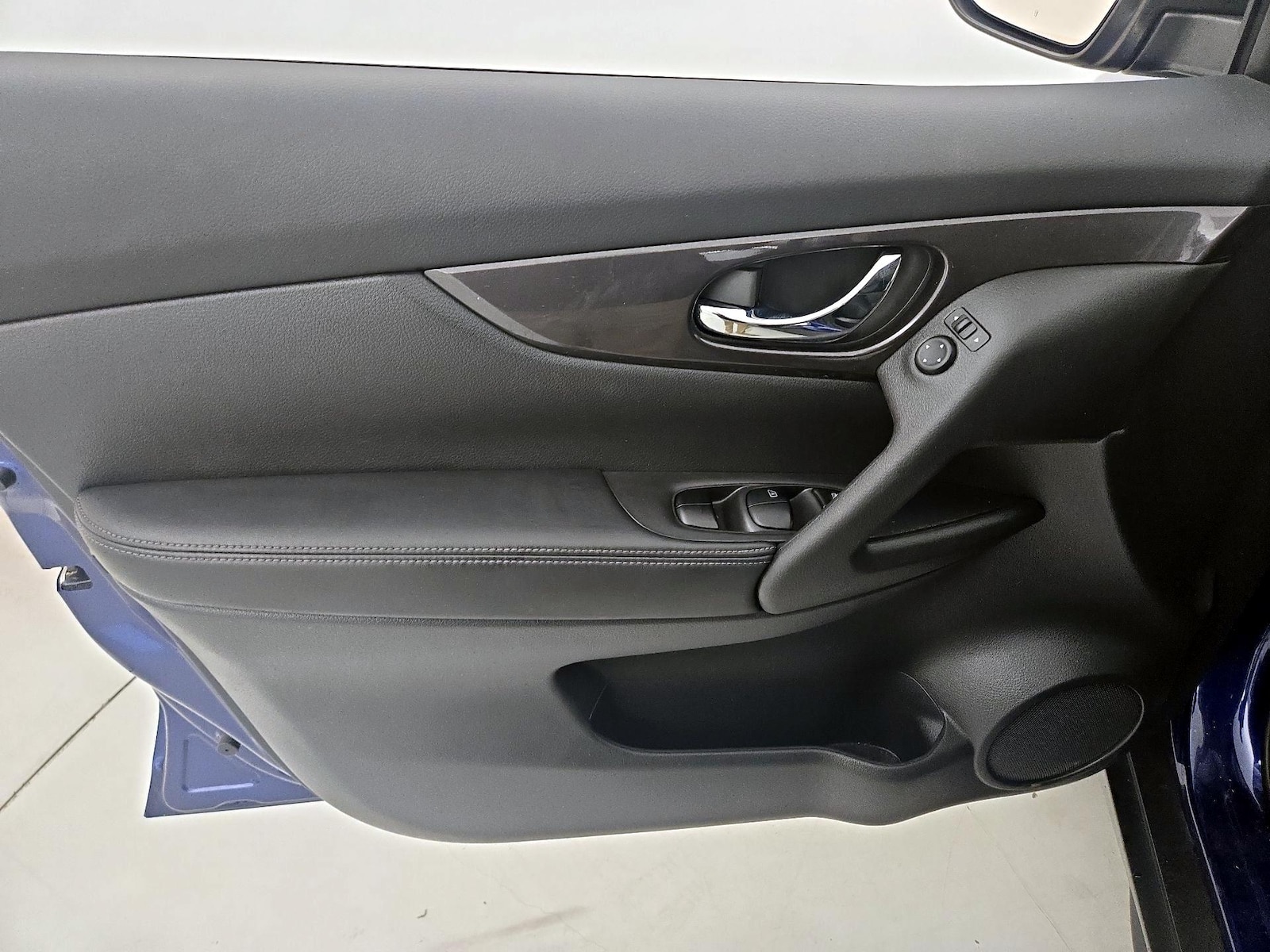 2019 Nissan Rogue SV - Photo 13