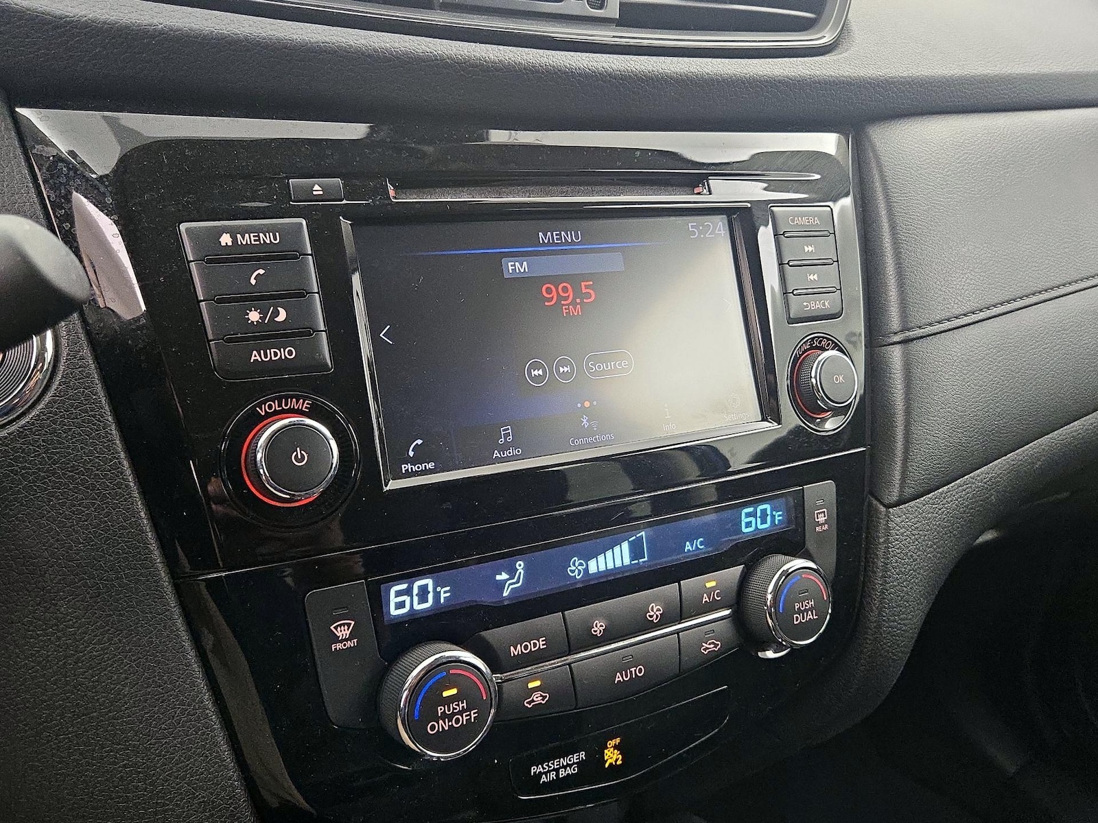 2019 Nissan Rogue SV - Photo 16