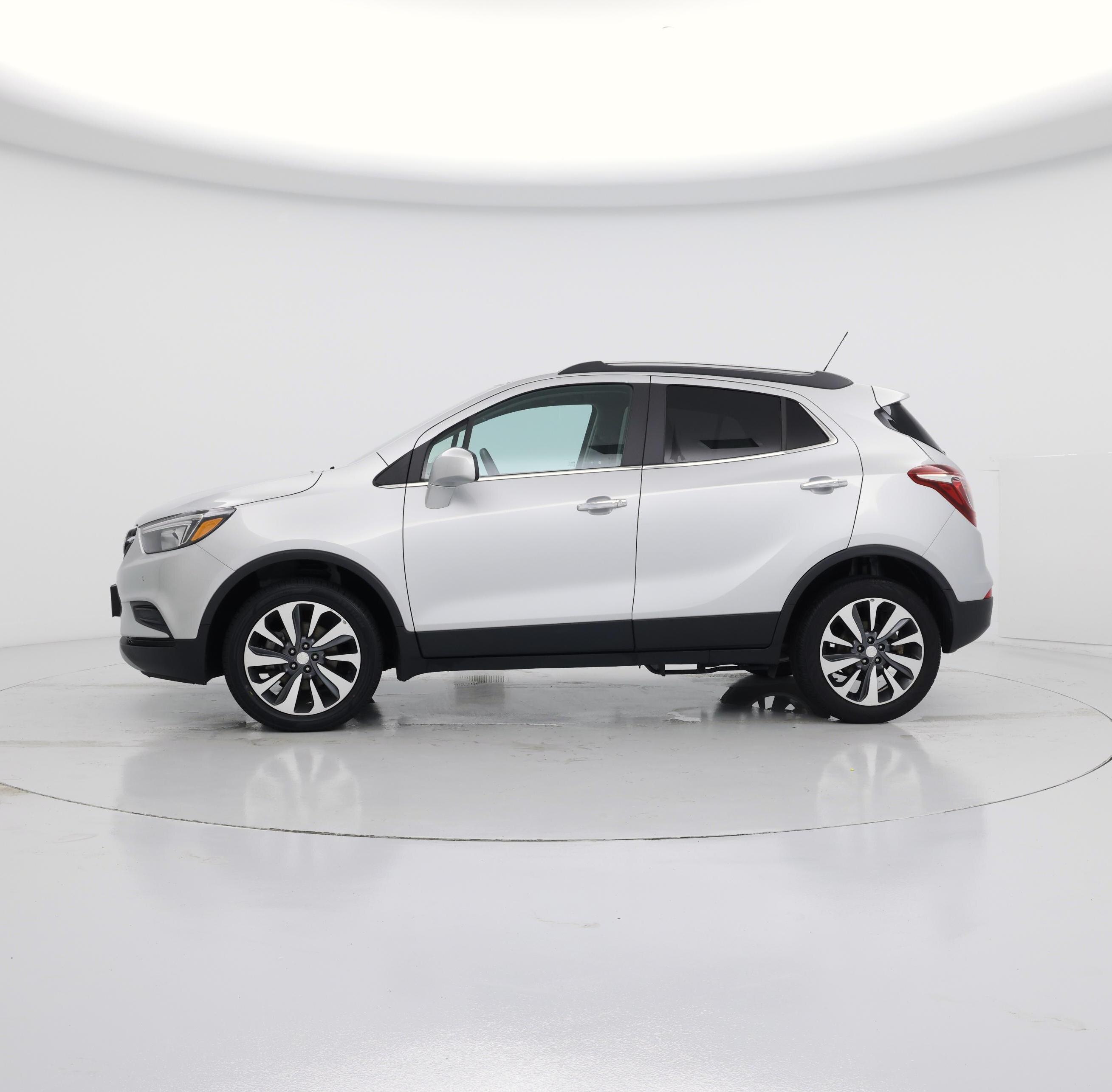 Thumbnail: 2022 Buick Encore - 3