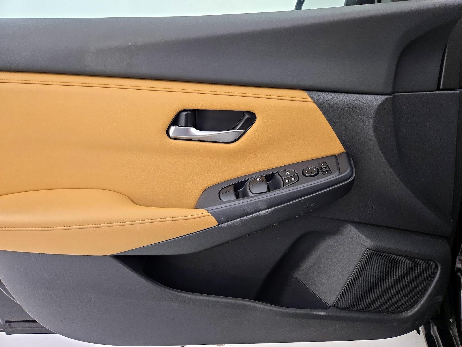 2023 Nissan Sentra SV - Photo 13