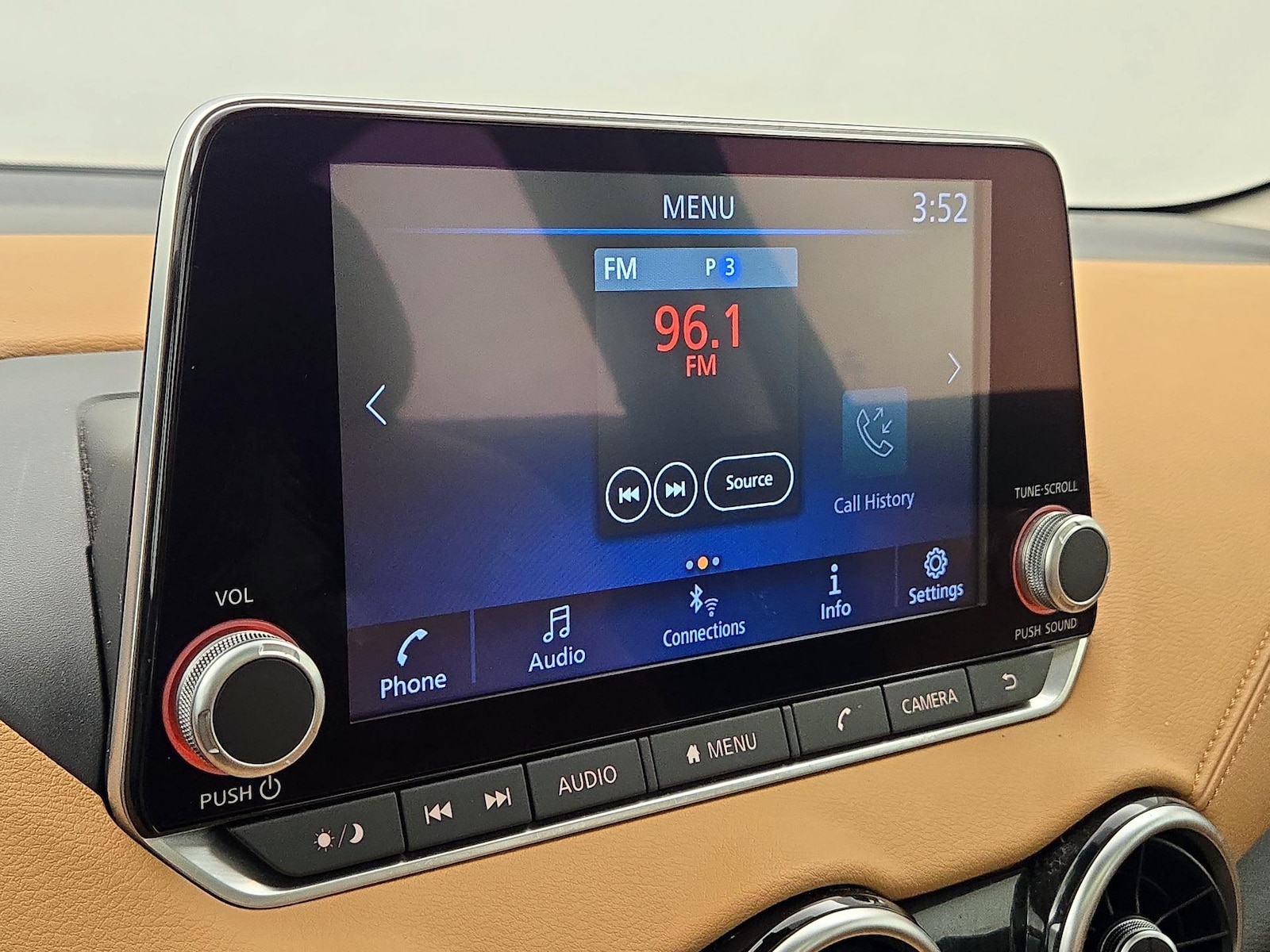 2023 Nissan Sentra SV - Photo 16