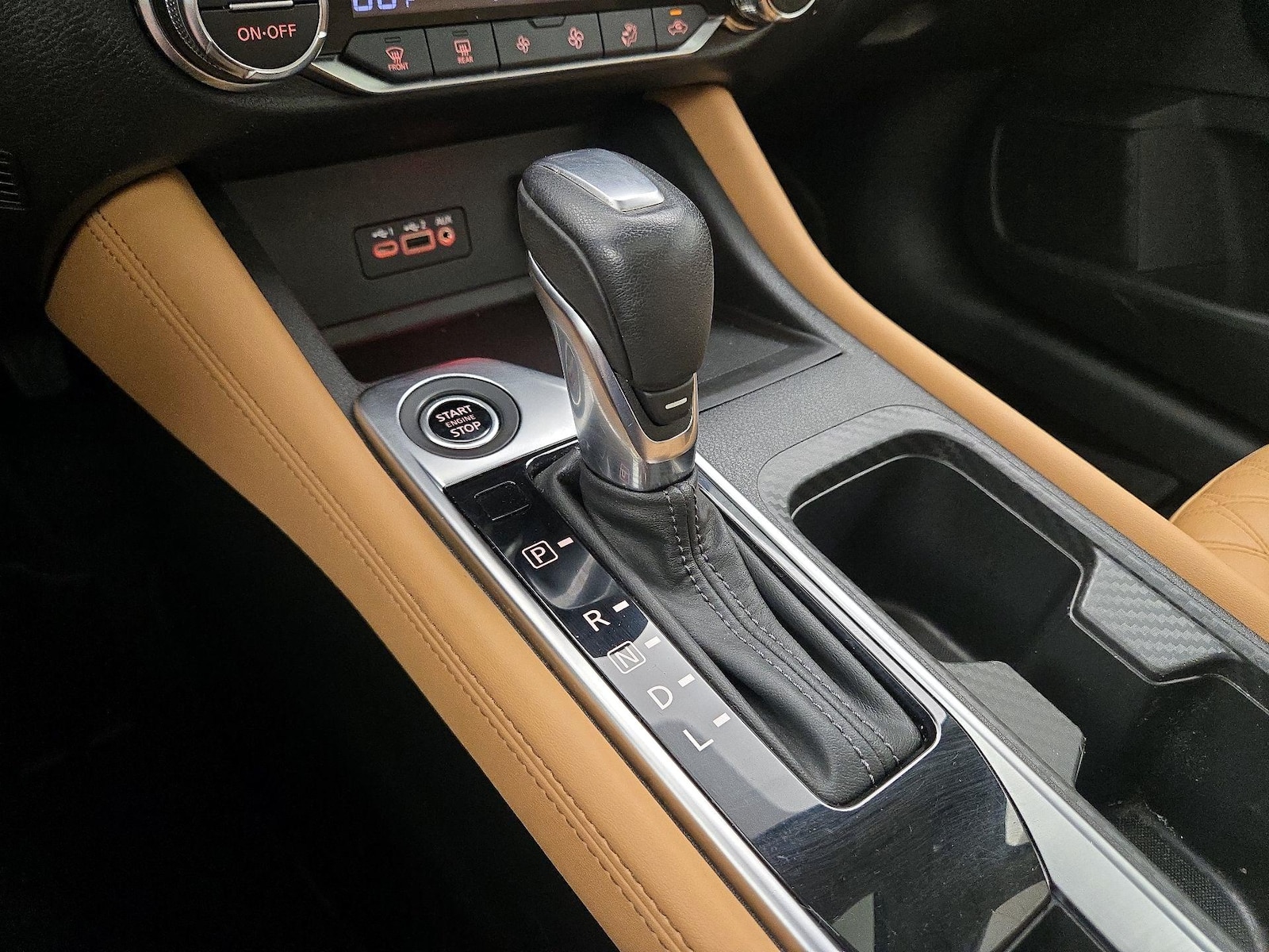 2023 Nissan Sentra SV - Photo 18