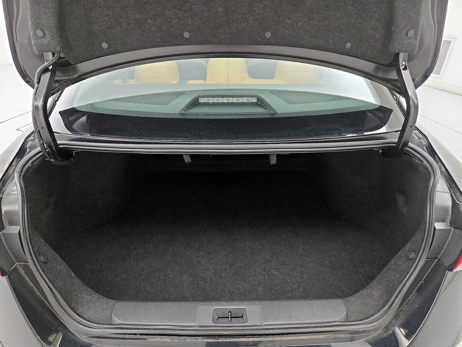 2023 Nissan Sentra SV - Photo 22