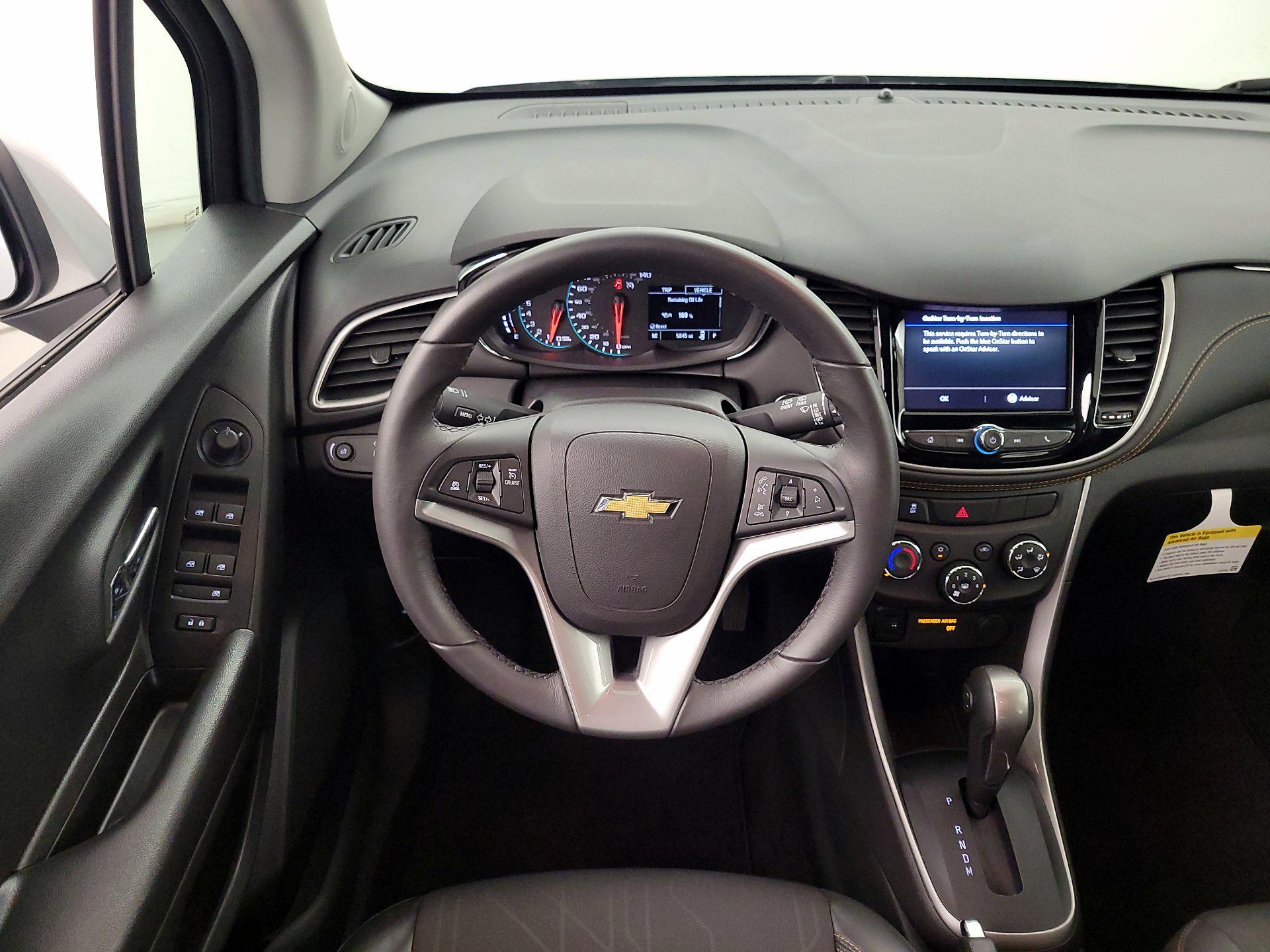 Thumbnail: 2022 Chevrolet Trax - 10