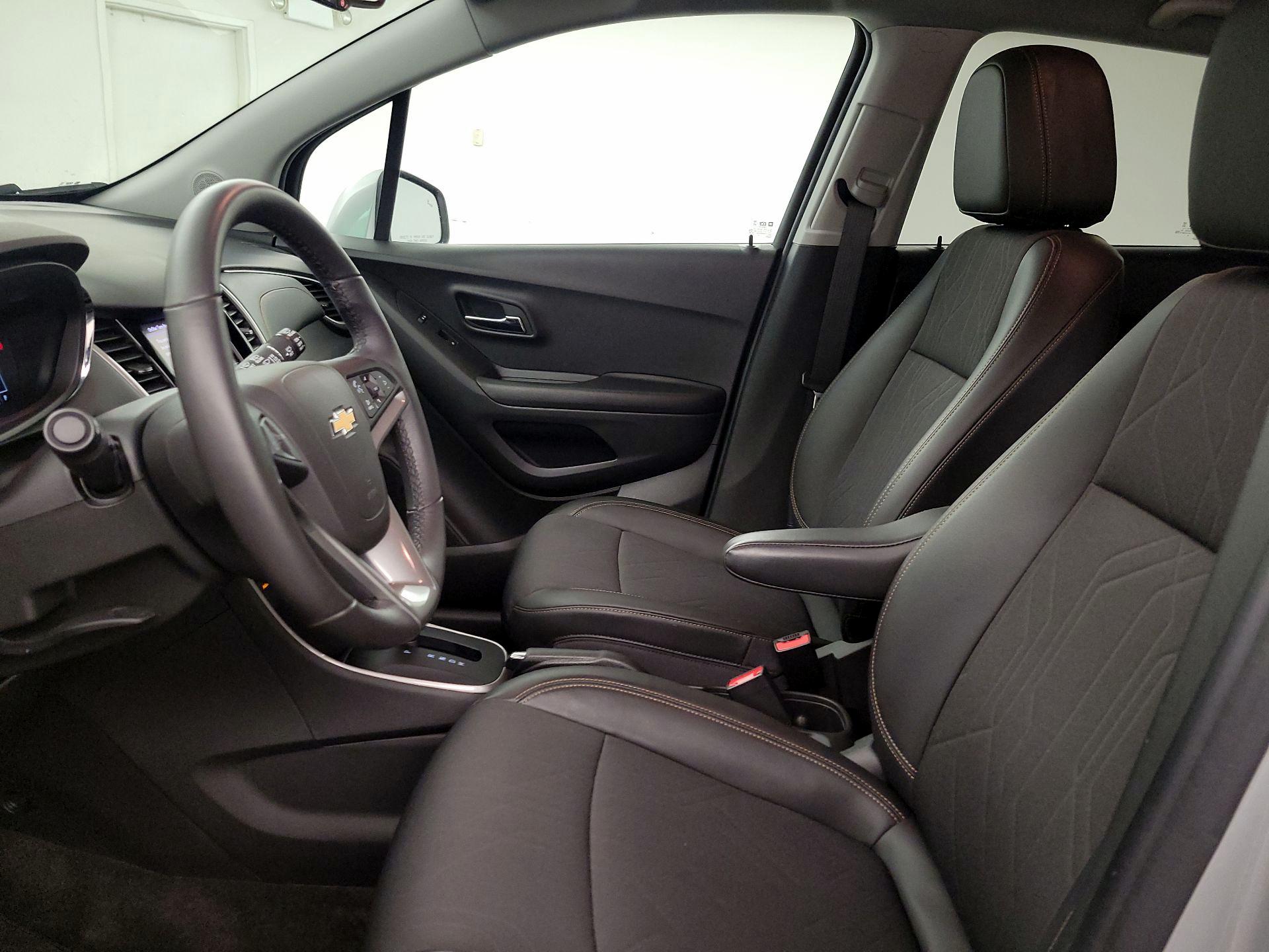 Thumbnail: 2022 Chevrolet Trax - 11