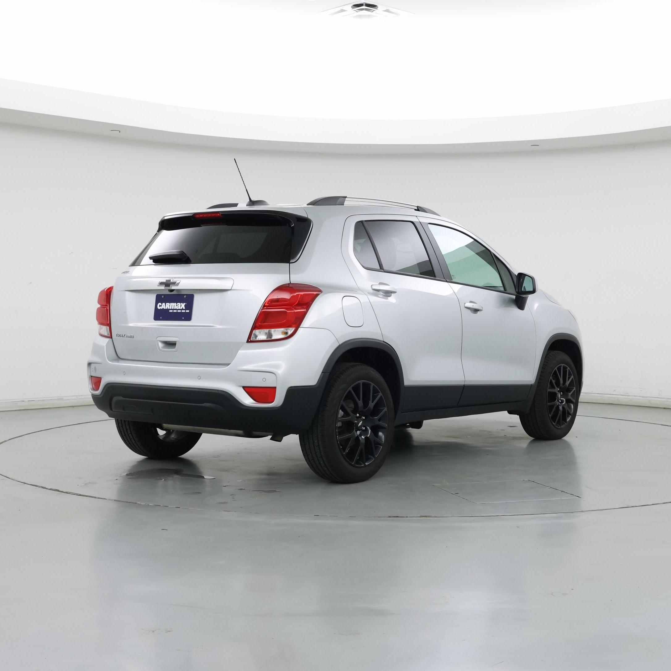Thumbnail: 2022 Chevrolet Trax - 8
