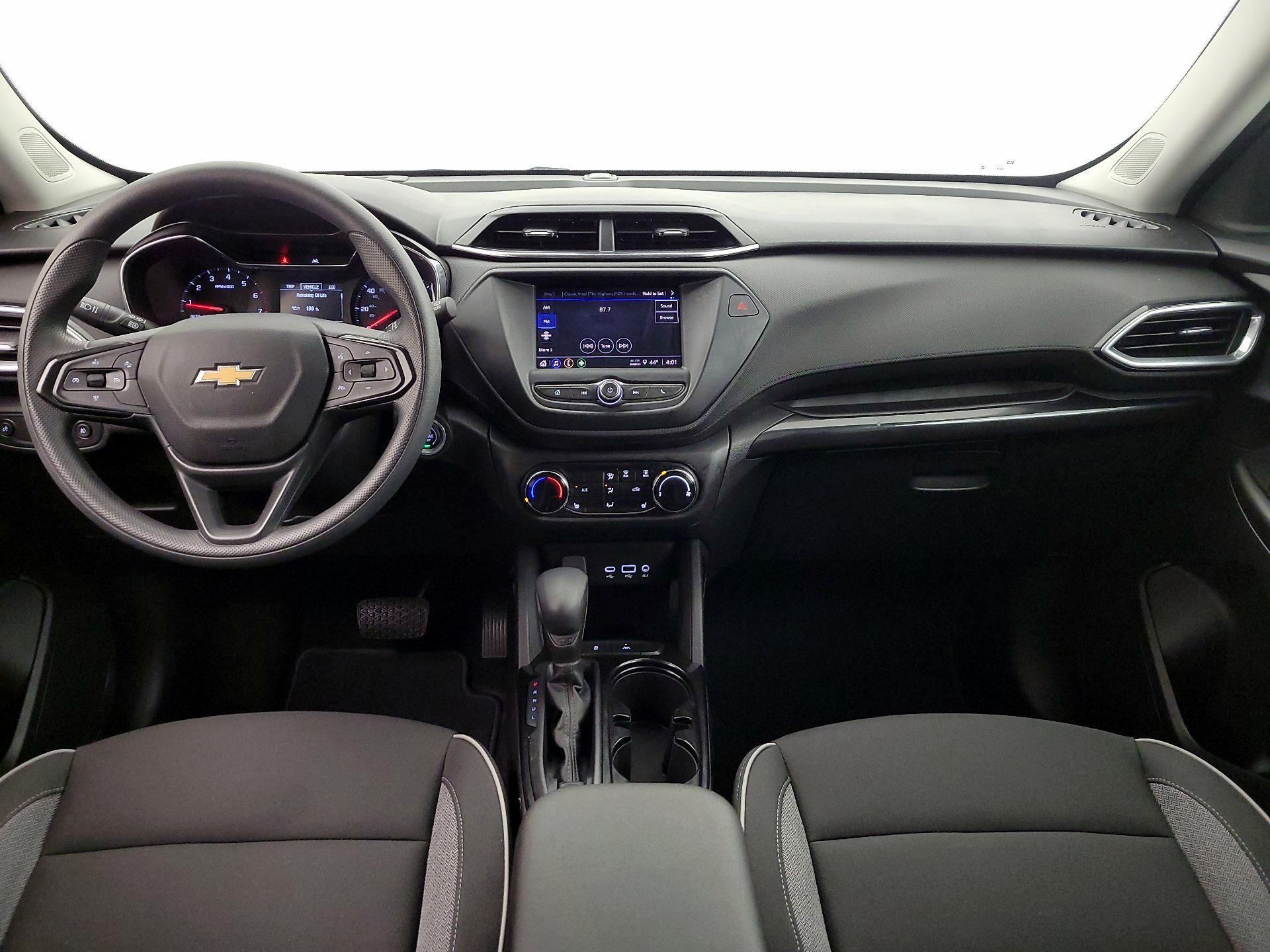 Thumbnail: 2023 Chevrolet TrailBlazer - 9