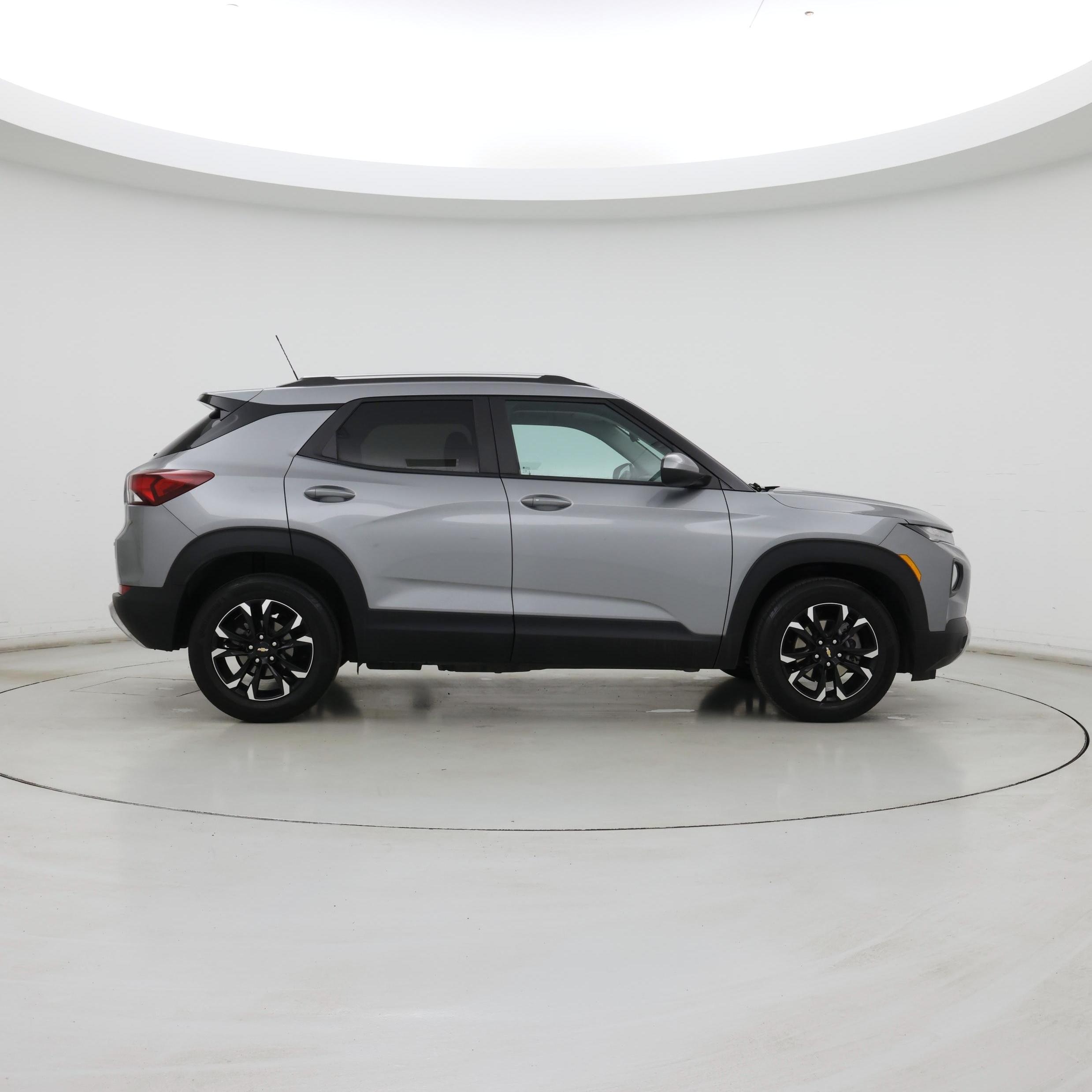 Thumbnail: 2023 Chevrolet TrailBlazer - 7
