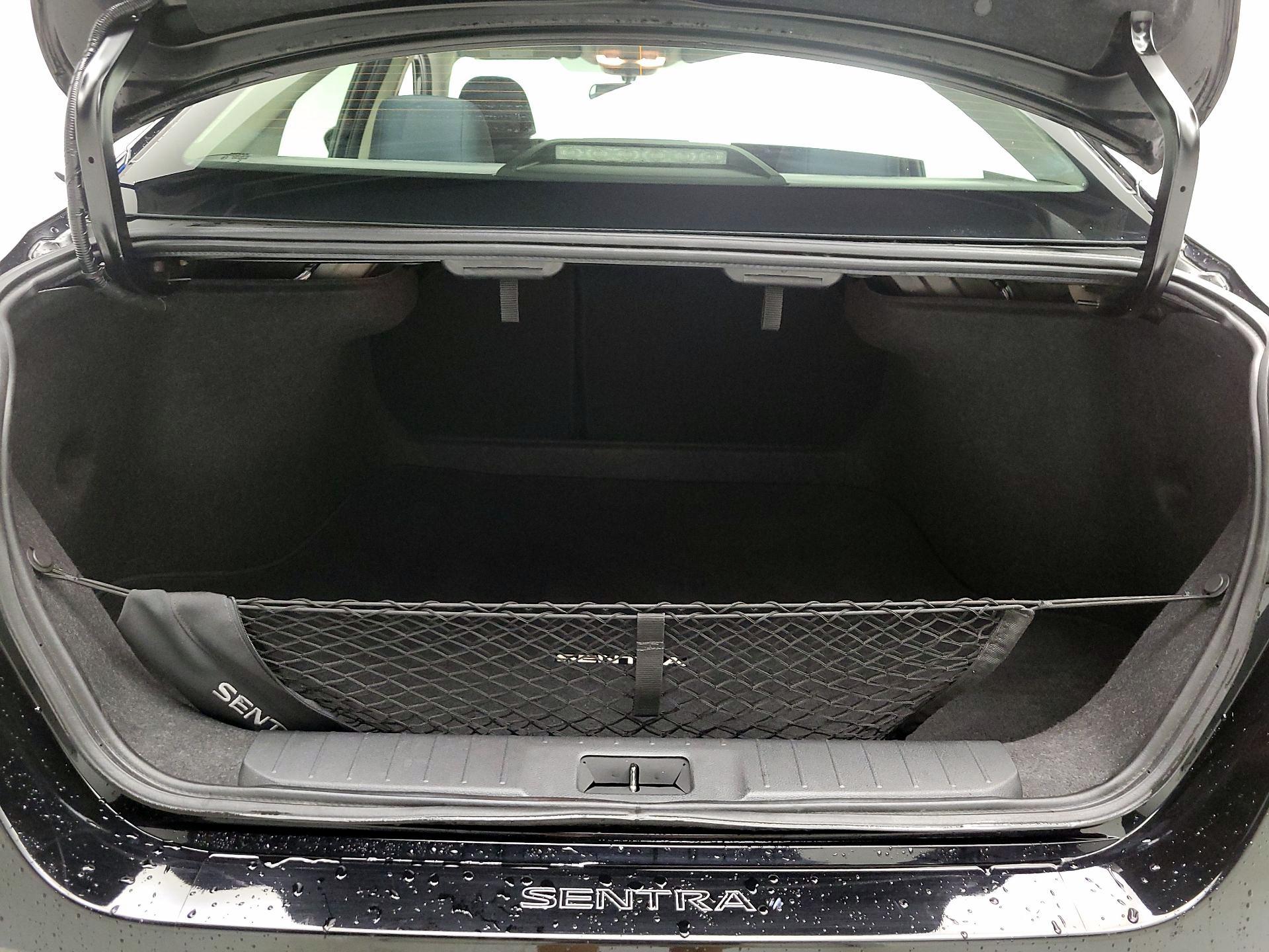 Thumbnail: 2023 Nissan Sentra - 20