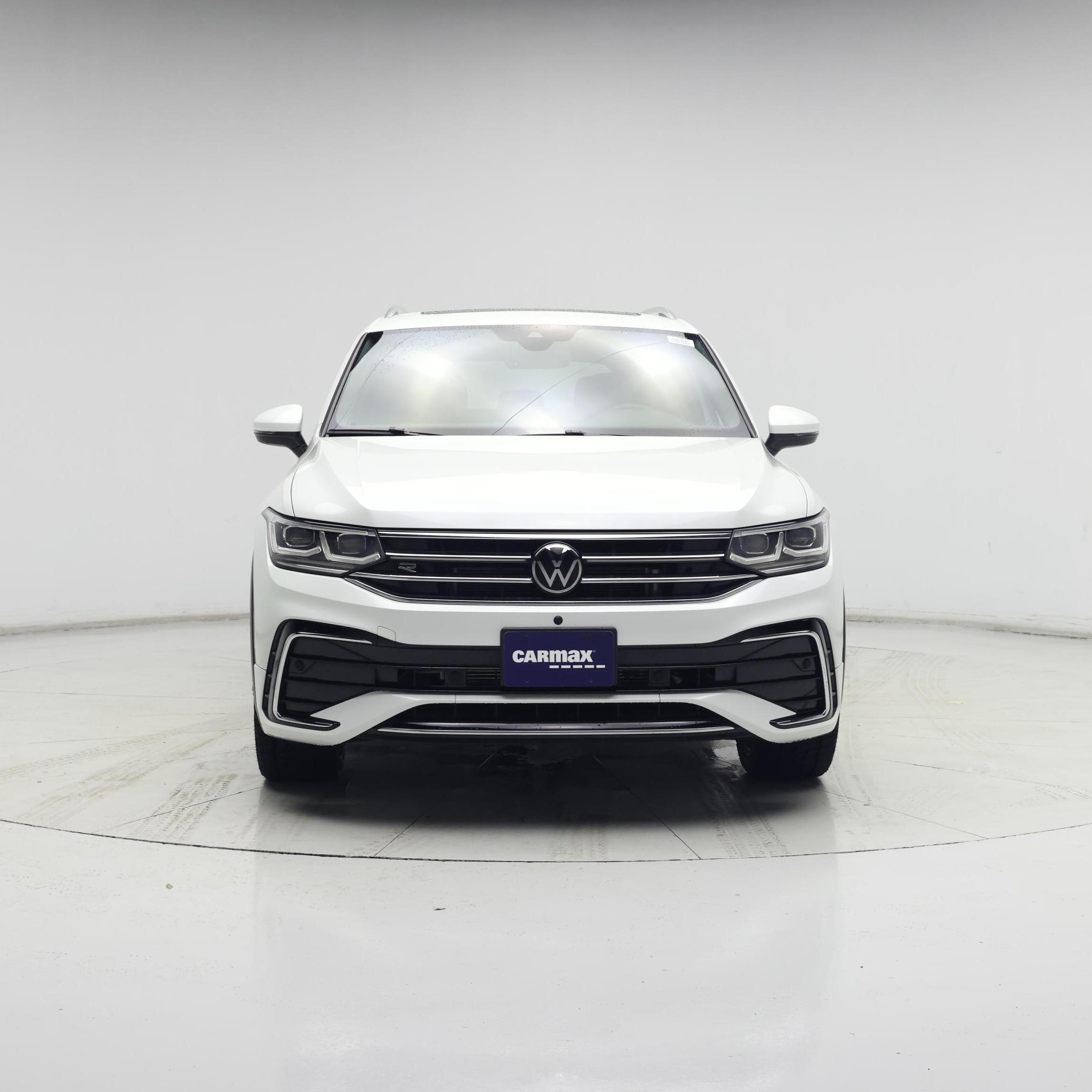 Thumbnail: 2022 Volkswagen Tiguan - 5