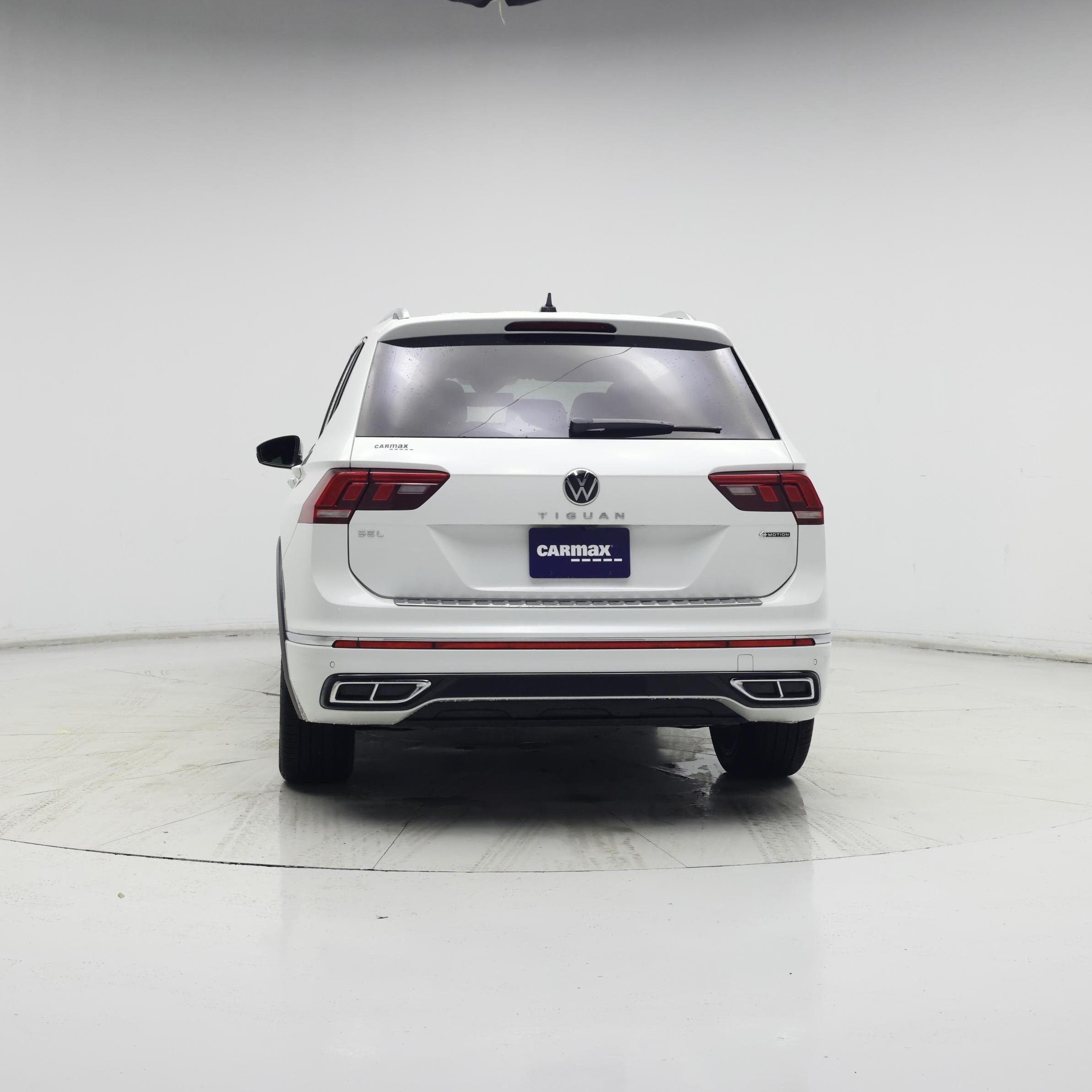 Thumbnail: 2022 Volkswagen Tiguan - 6