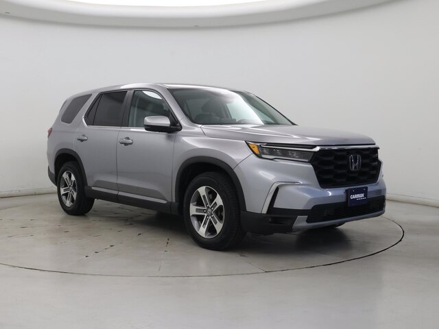 Silver 2023 Honda Pilot EX-L AWD SUV / Crossover All-Wheel Drive Automatic