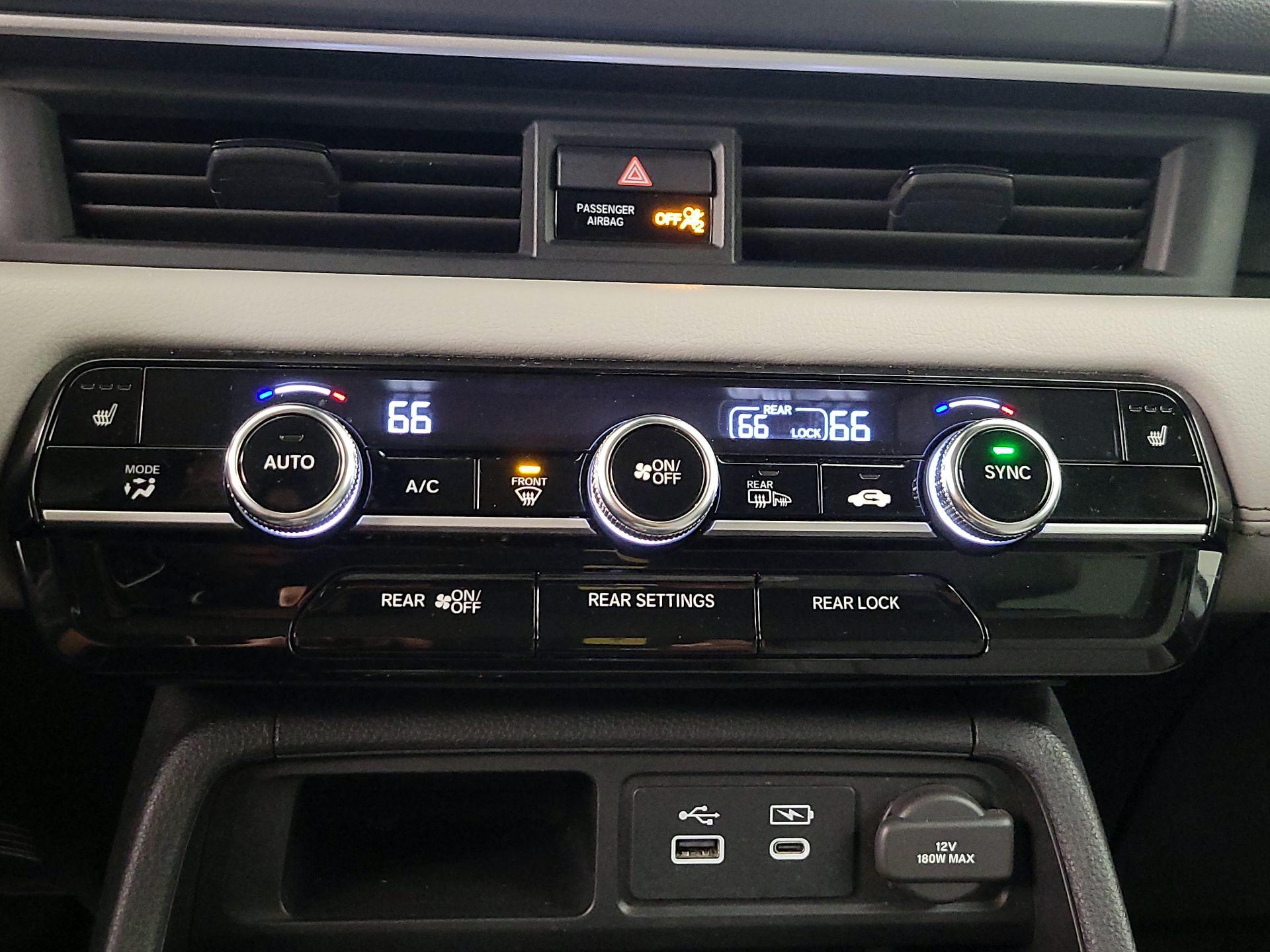 Thumbnail: 2023 Honda Pilot - 16