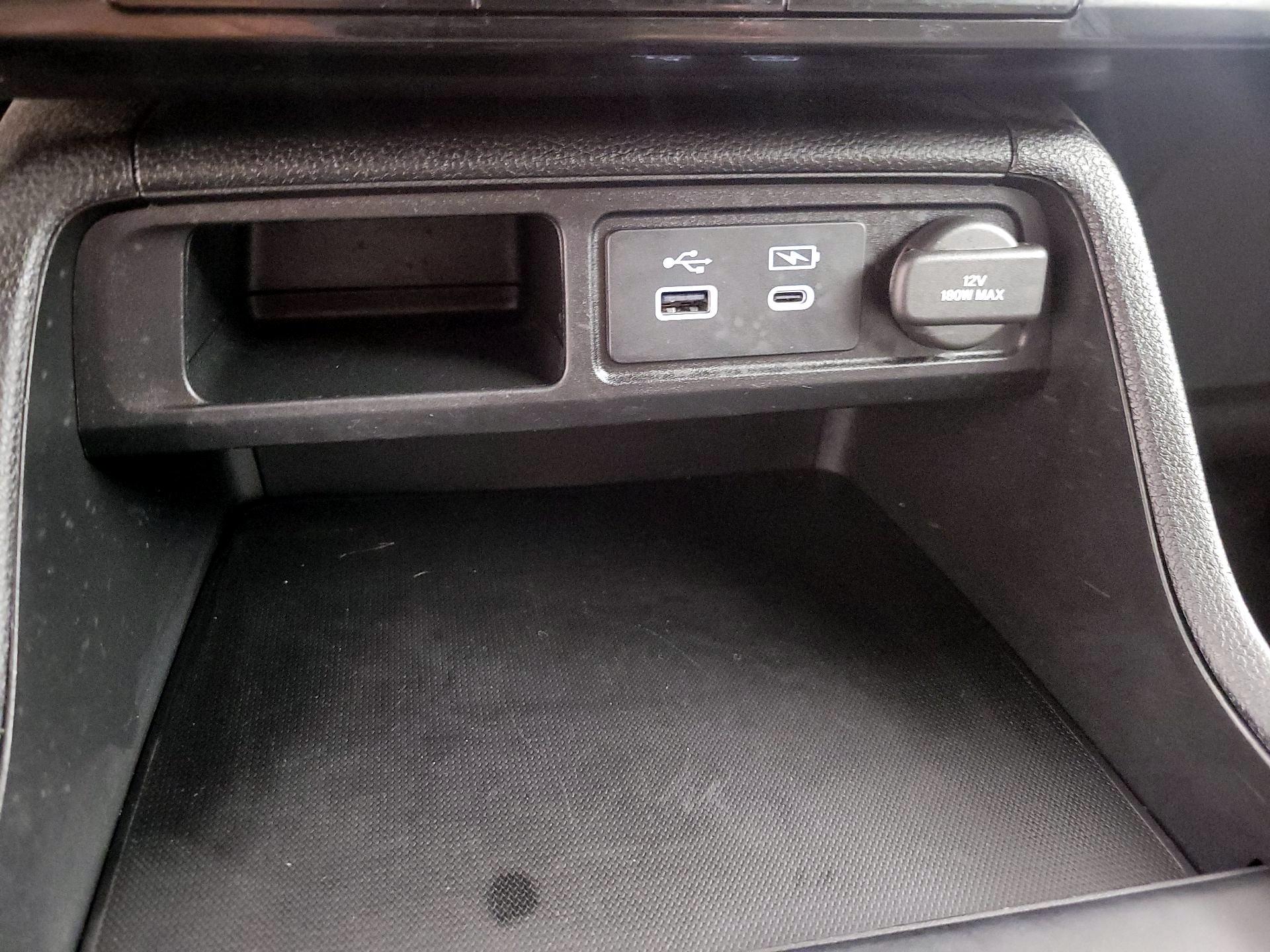 Thumbnail: 2023 Honda Pilot - 17