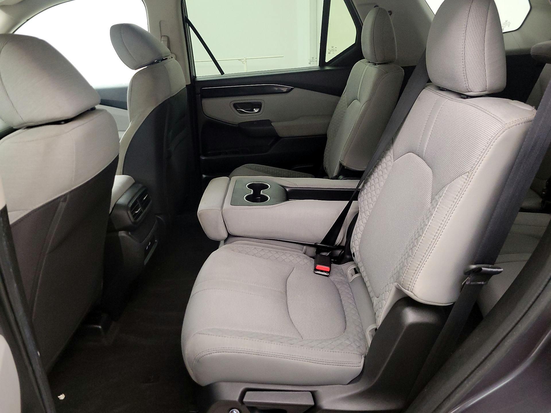 Thumbnail: 2023 Honda Pilot - 18