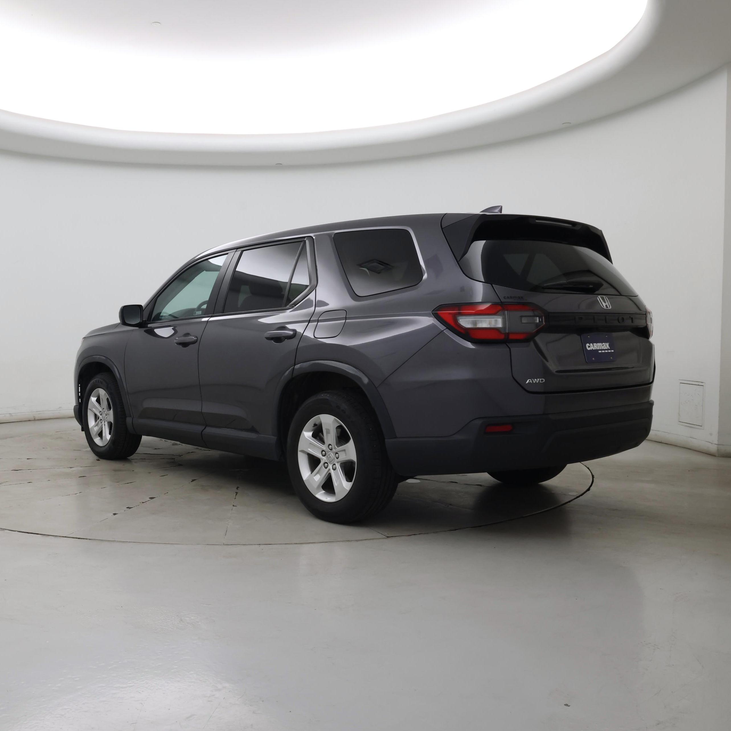 Thumbnail: 2023 Honda Pilot - 2