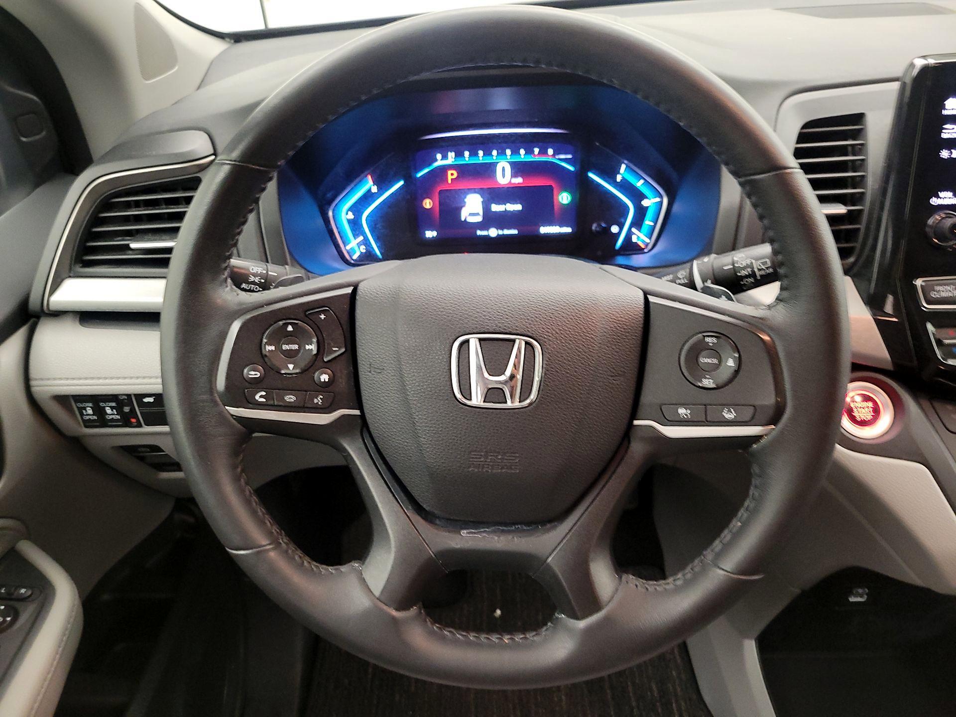 Thumbnail: 2023 Honda Odyssey - 10