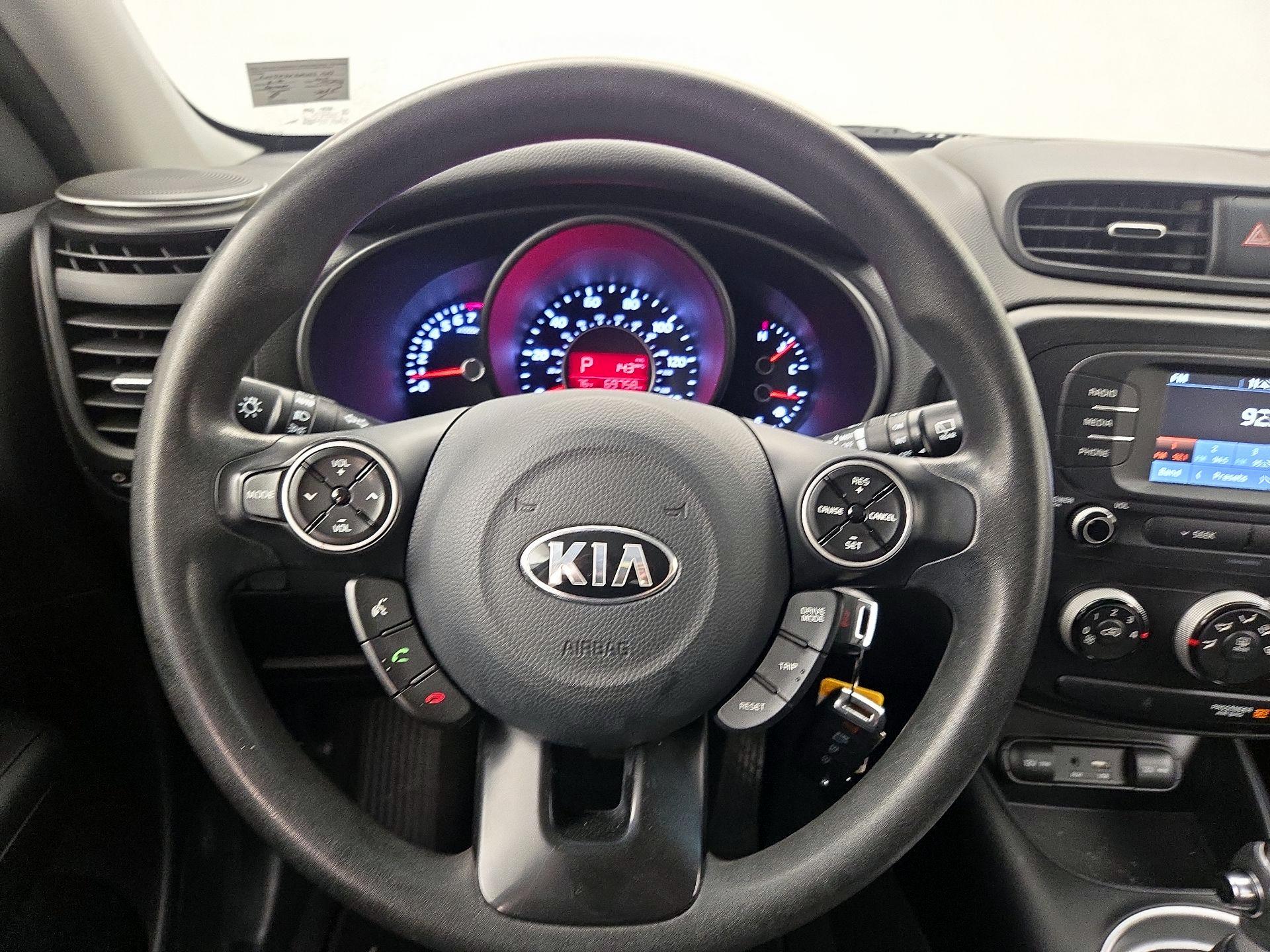 Thumbnail: 2019 Kia Soul - 10