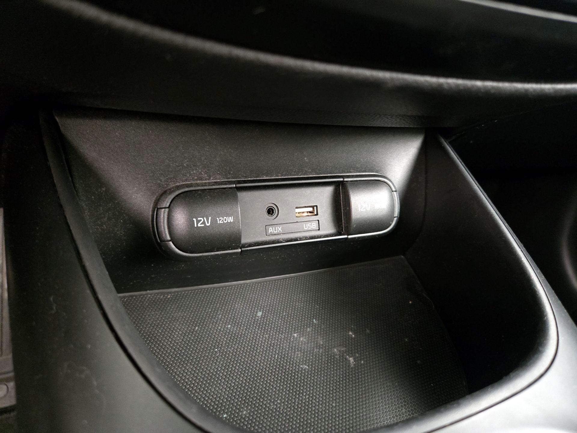 Thumbnail: 2019 Kia Soul - 18