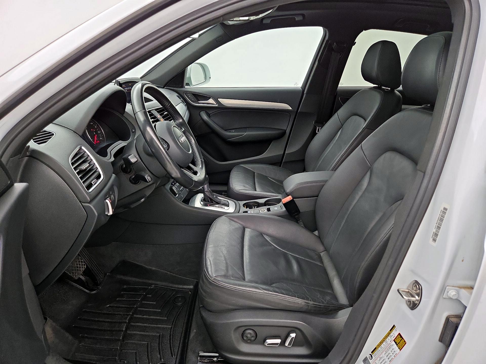 Thumbnail: 2018 Audi Q3 - 11