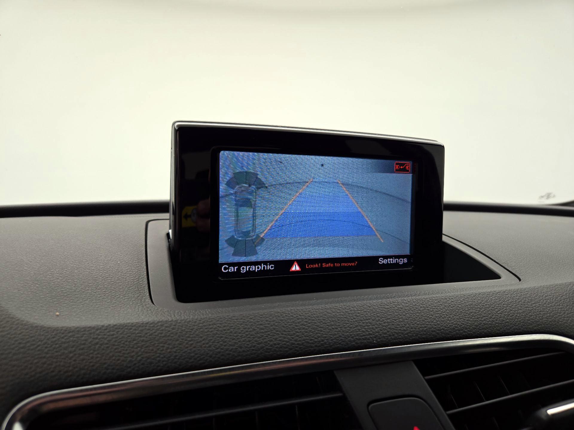 Thumbnail: 2018 Audi Q3 - 14