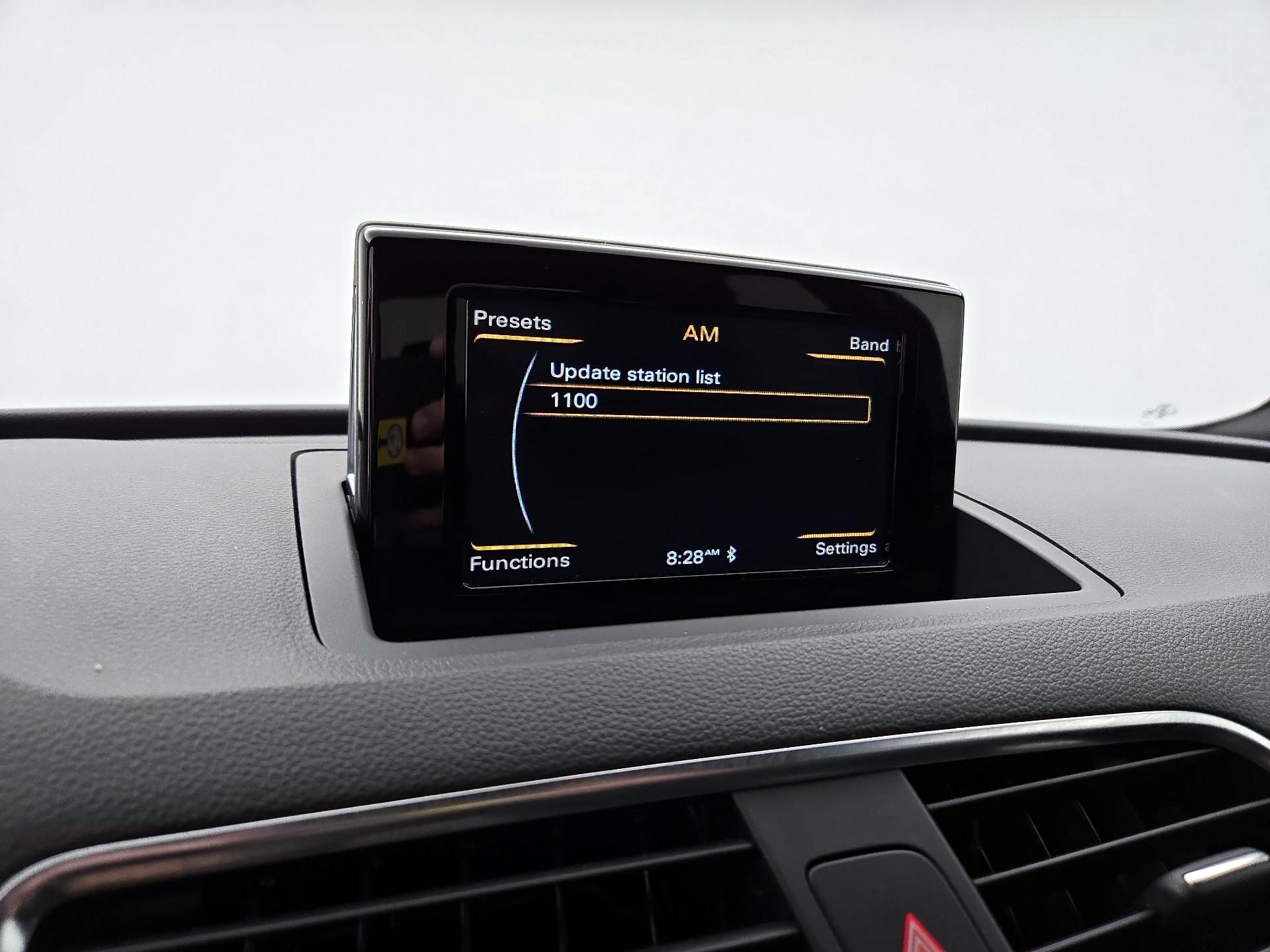 Thumbnail: 2018 Audi Q3 - 15