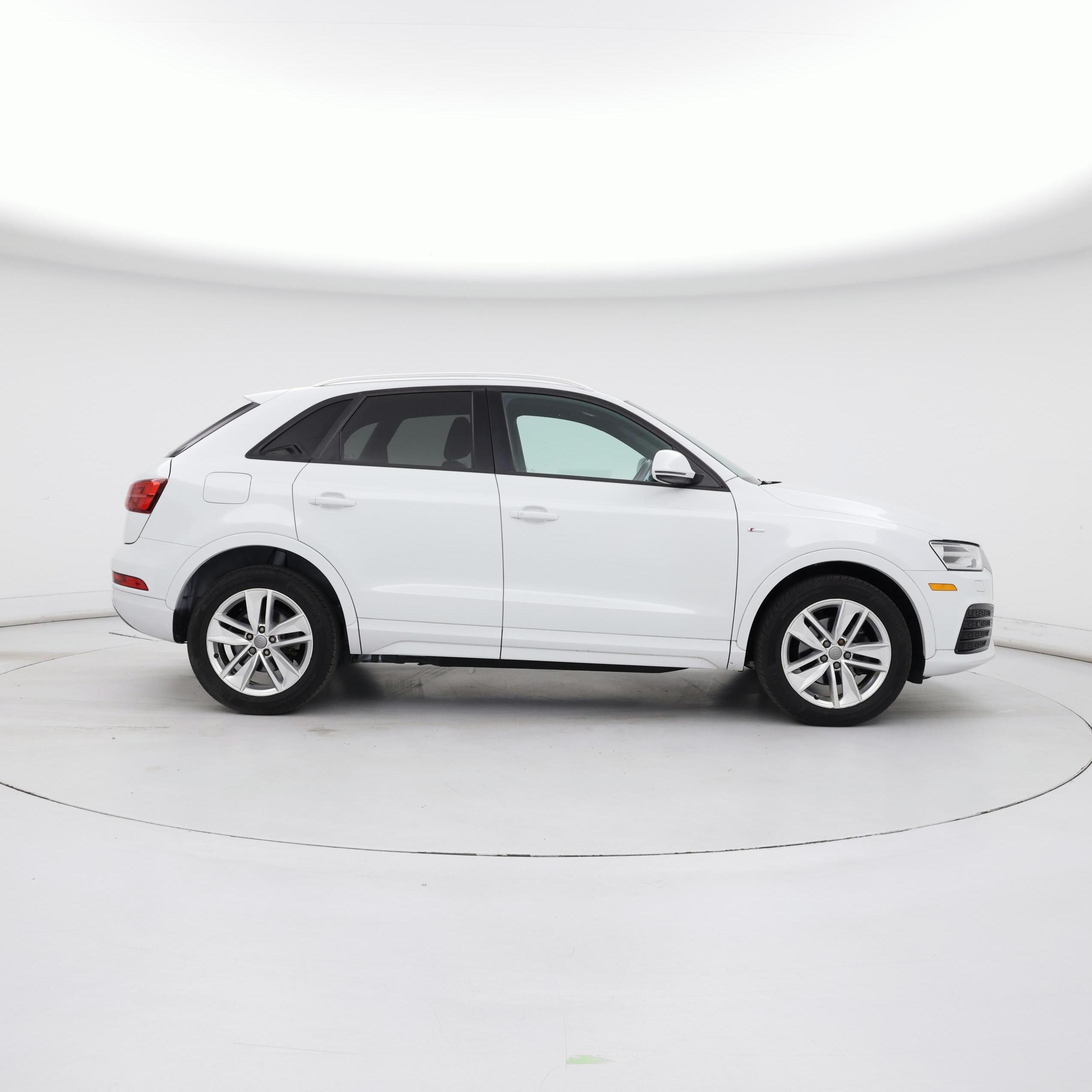 Thumbnail: 2018 Audi Q3 - 7