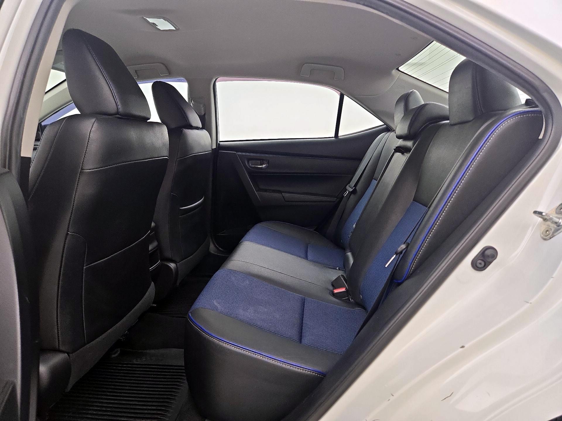 Thumbnail: 2019 Toyota Corolla - 19