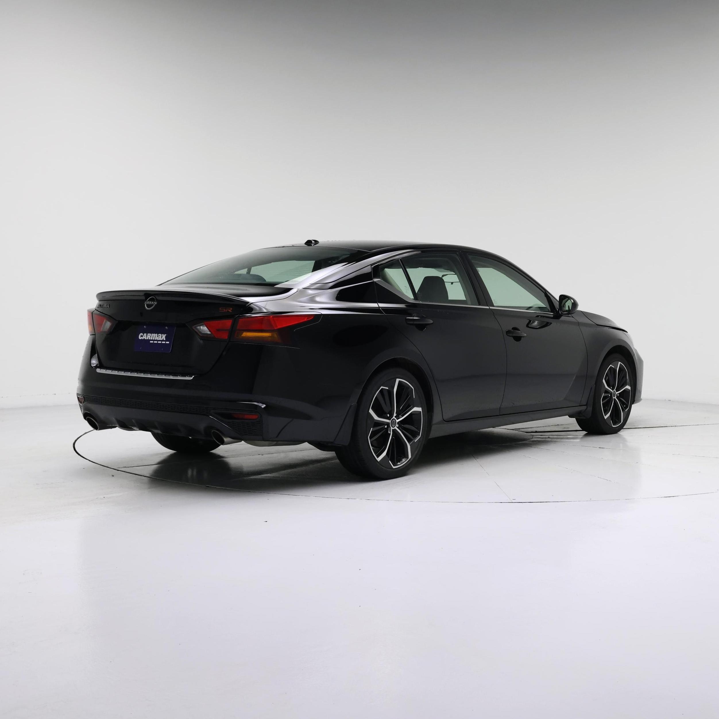 Thumbnail: 2023 Nissan Altima - 8