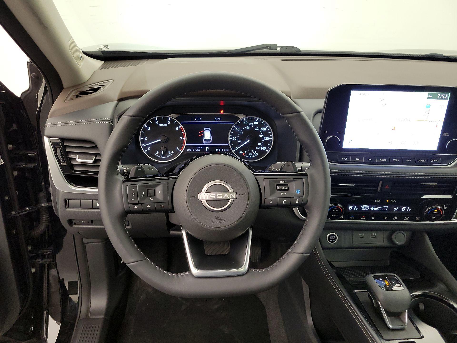 Thumbnail: 2023 Nissan Rogue - 10