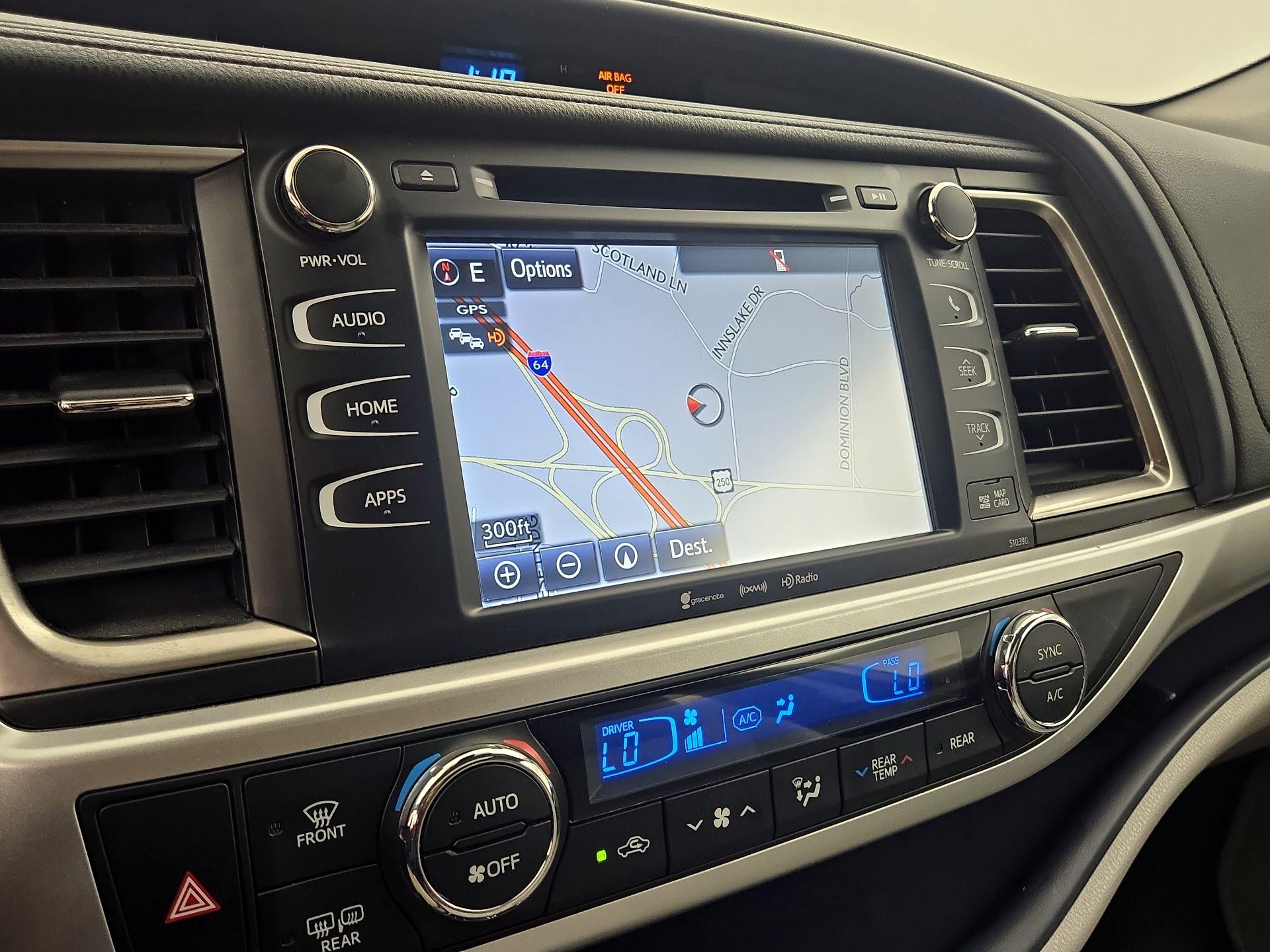 Thumbnail: 2019 Toyota Highlander - 14