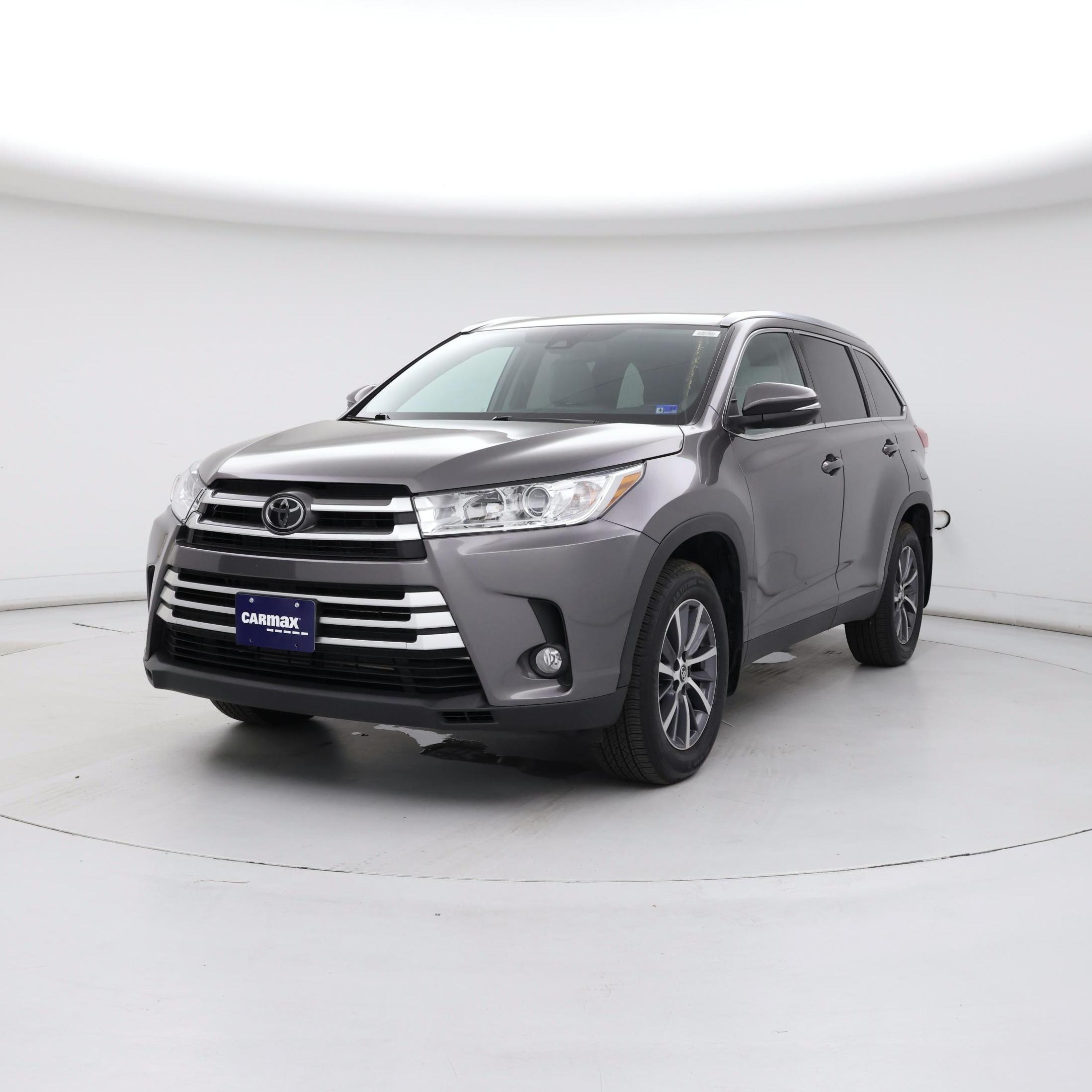 Thumbnail: 2019 Toyota Highlander - 4