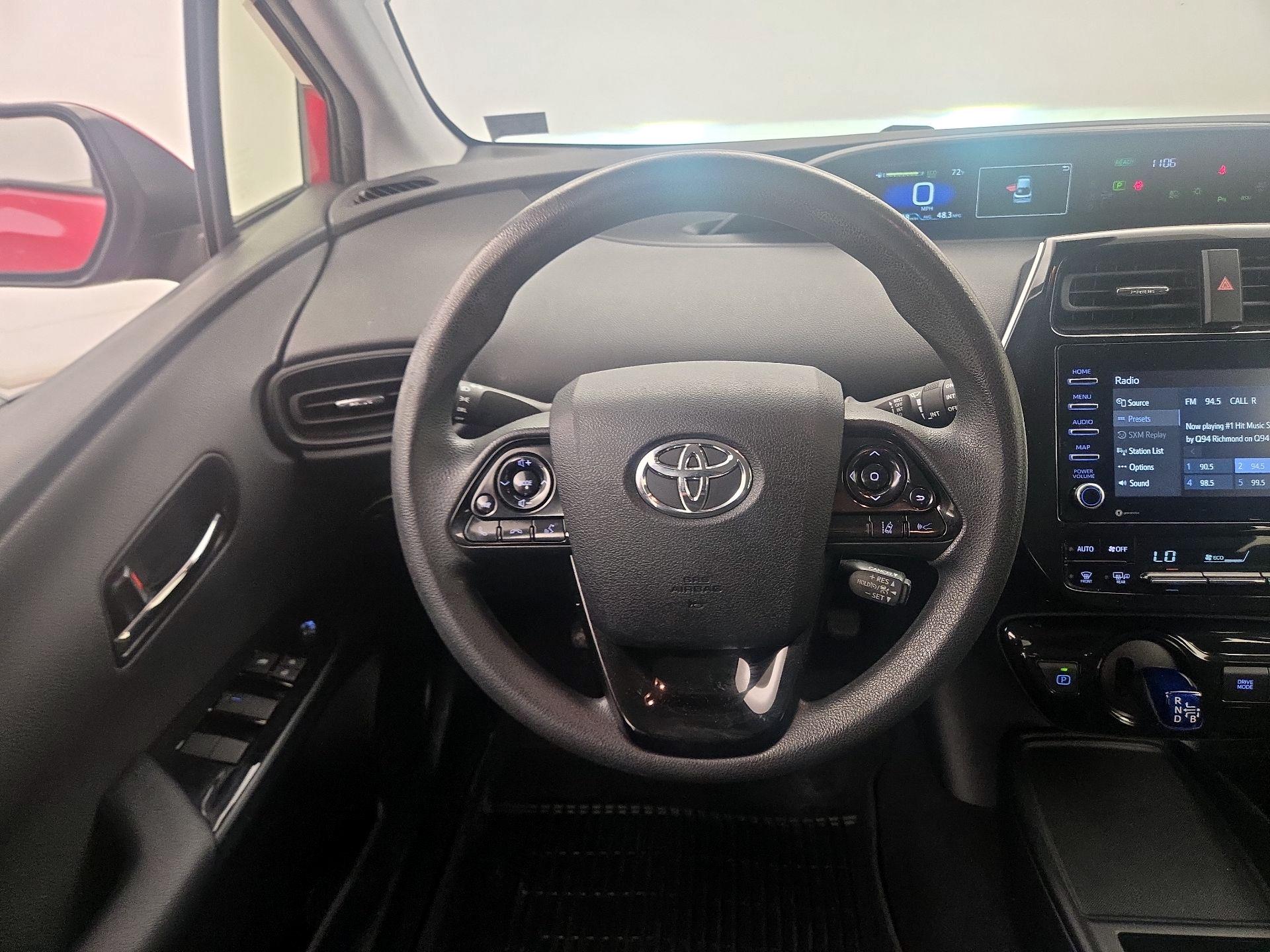 Thumbnail: 2022 Toyota Prius - 10