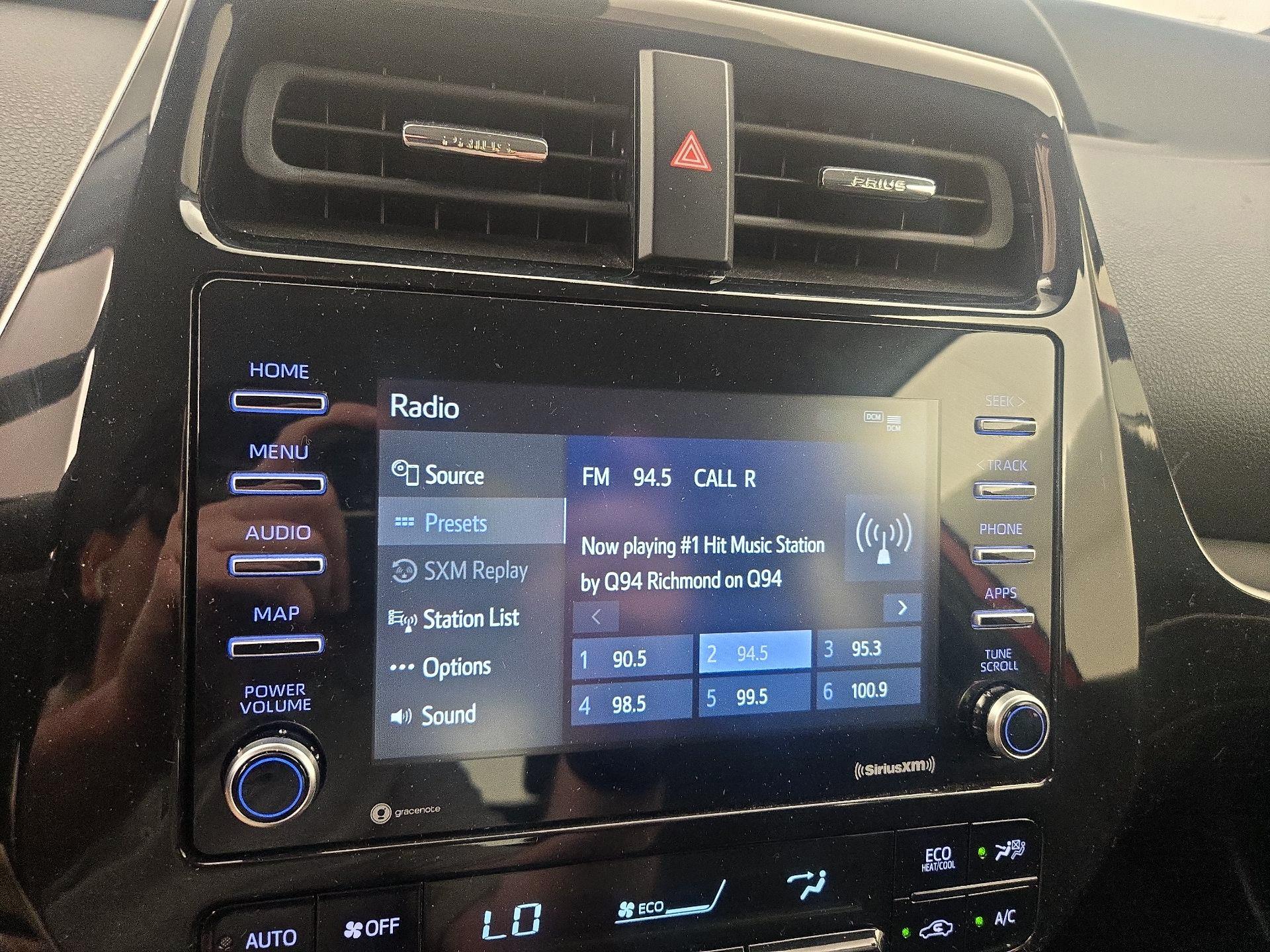 Thumbnail: 2022 Toyota Prius - 15