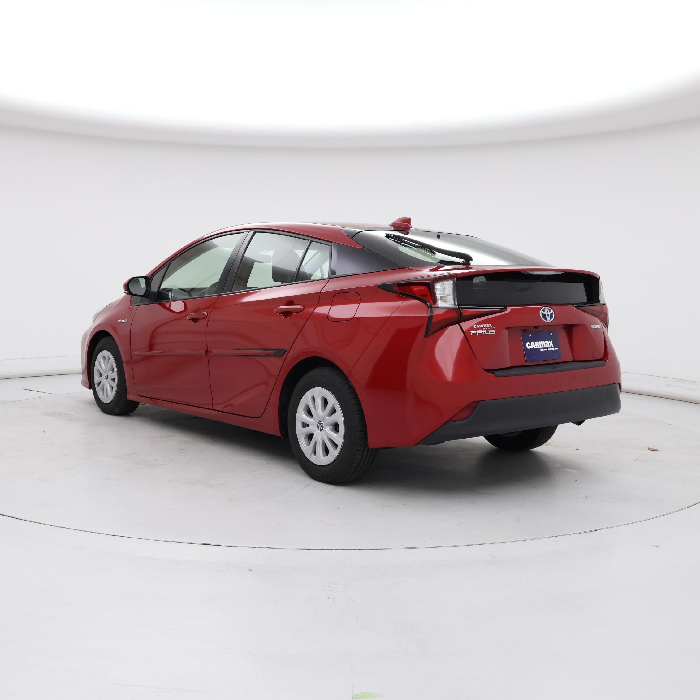 Thumbnail: 2022 Toyota Prius - 2