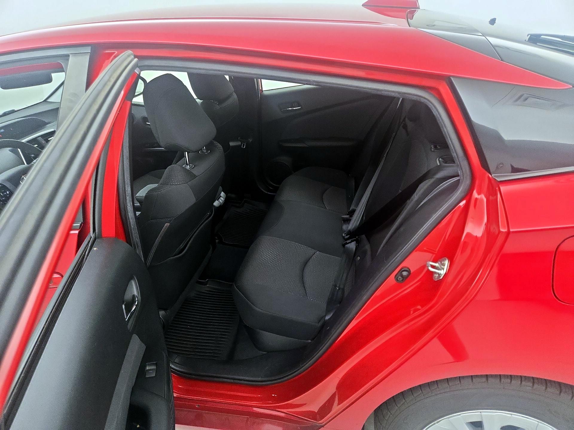 Thumbnail: 2022 Toyota Prius - 19