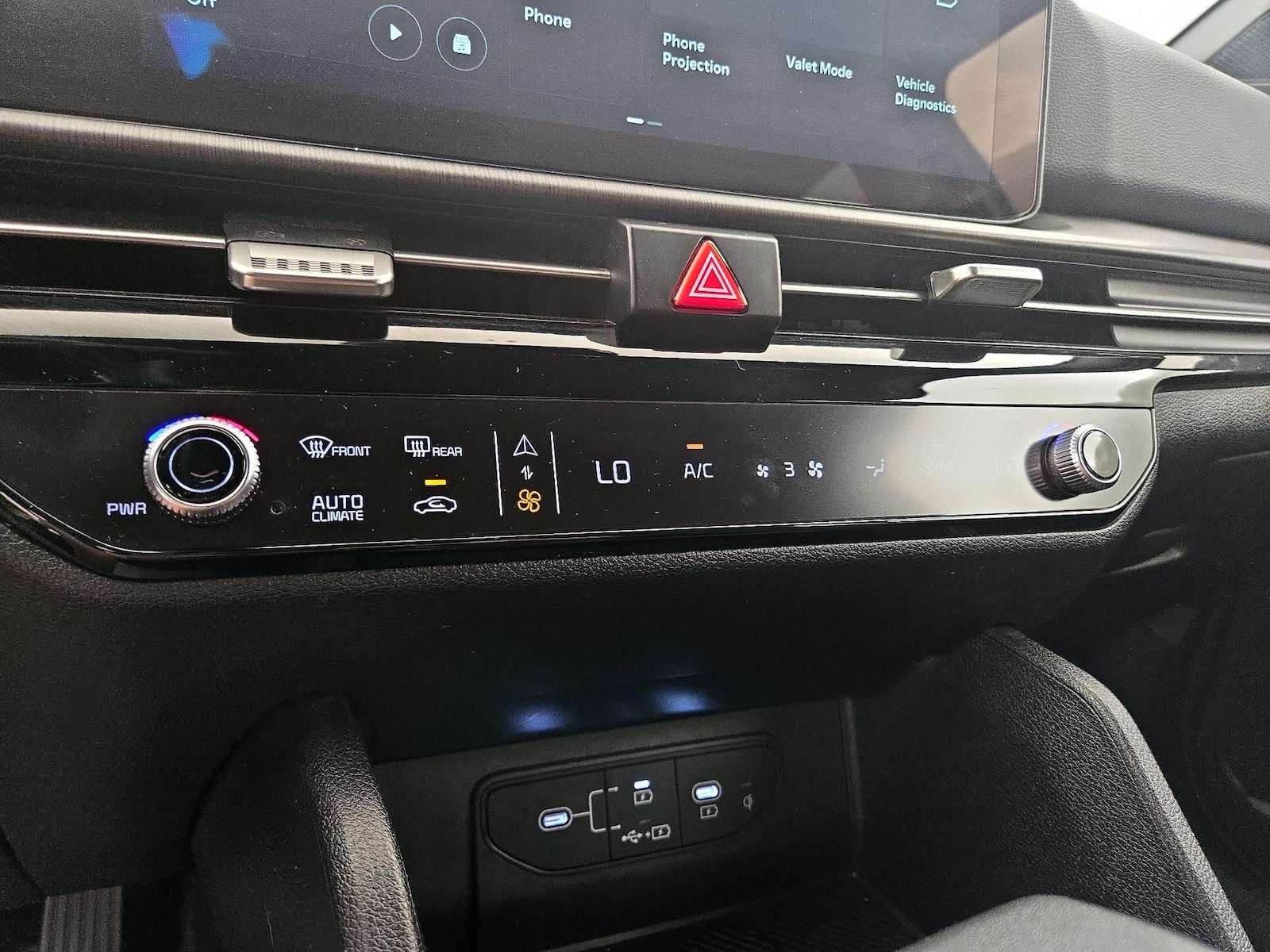2026 Kia Sportage X-Line - Photo 17