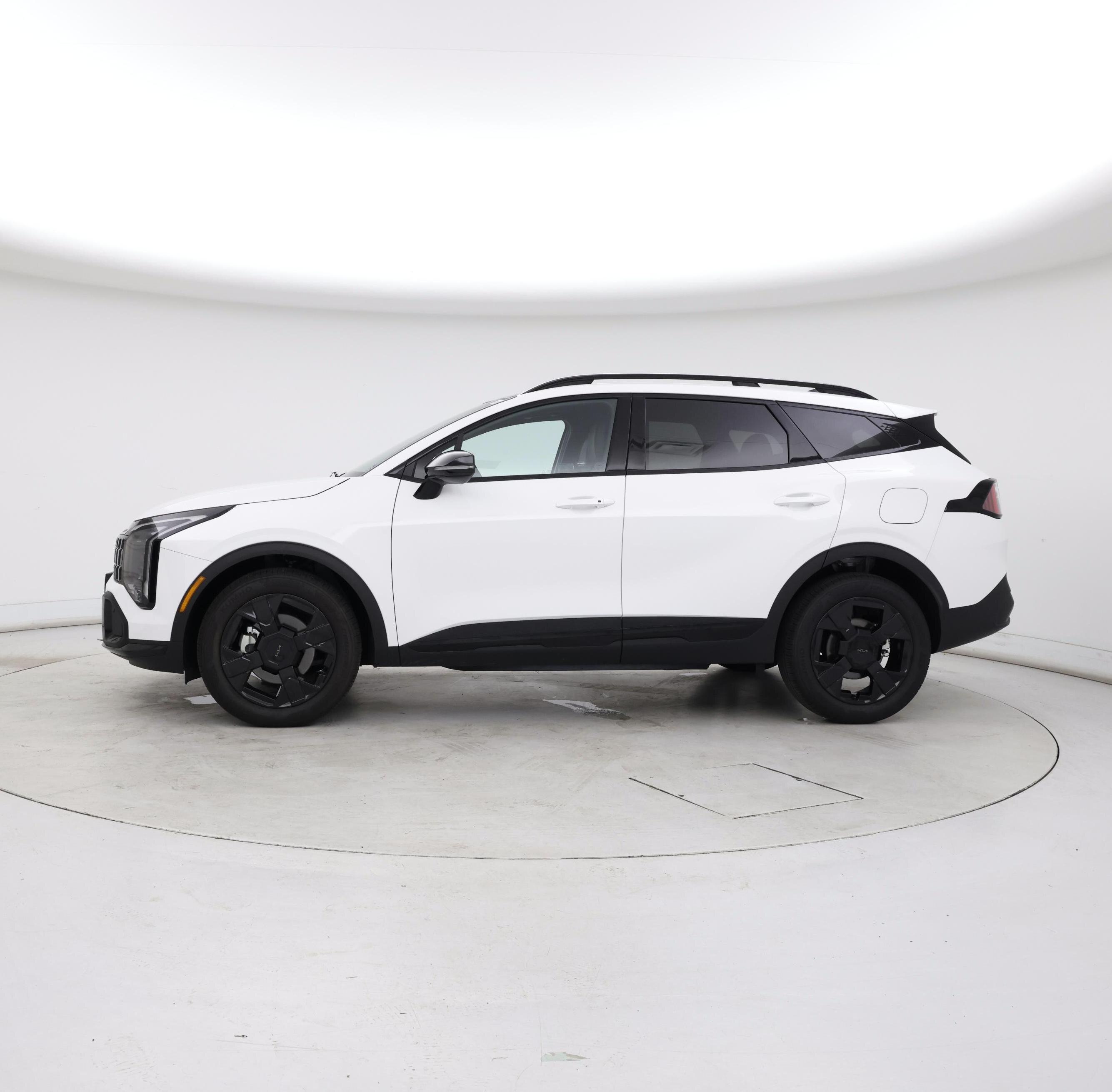 Thumbnail: 2026 Kia Sportage - 3