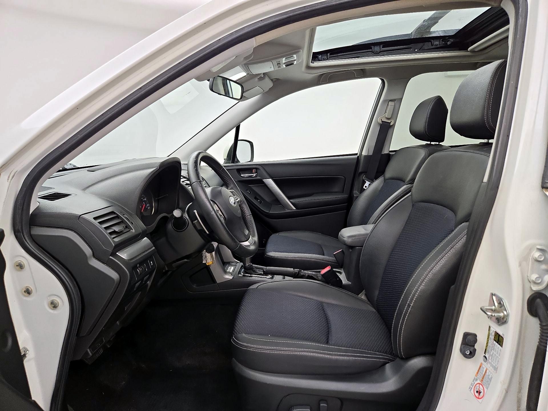 Thumbnail: 2015 Subaru Forester - 11