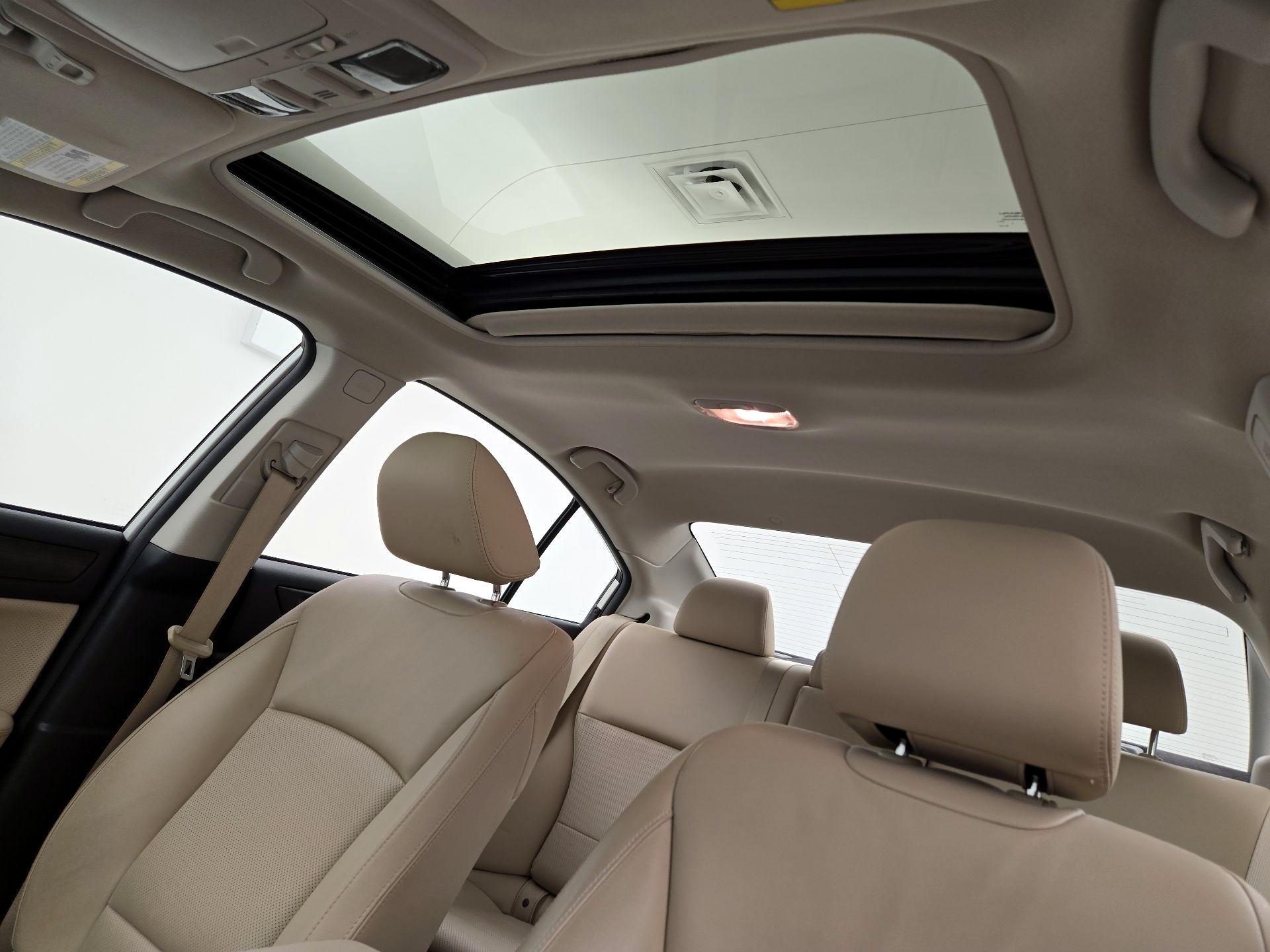 Thumbnail: 2015 Subaru Legacy - 20