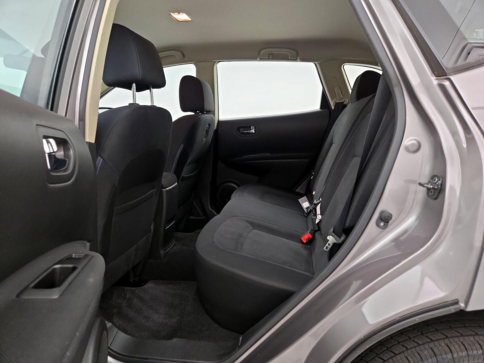 Thumbnail: 2014 Nissan Rogue - 19