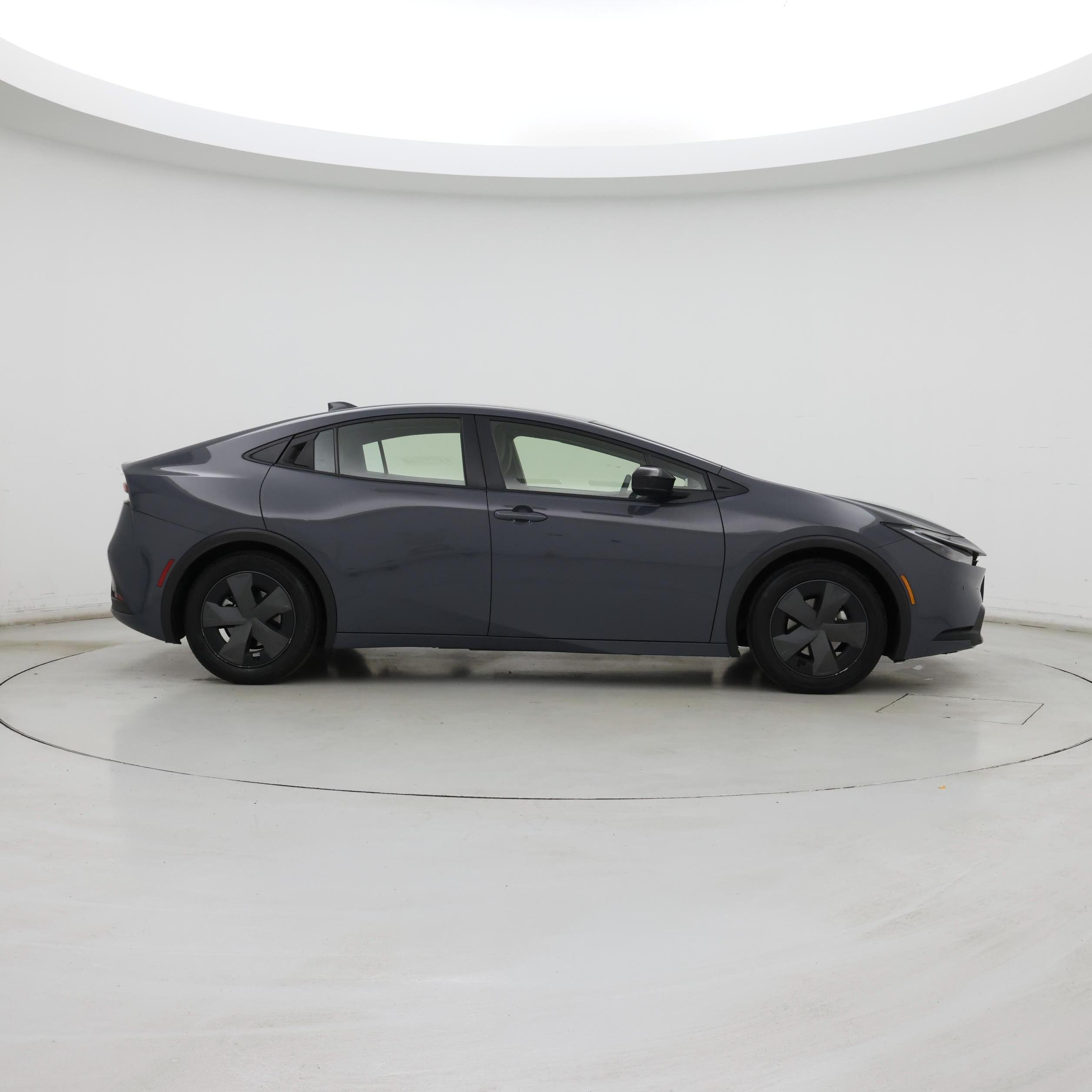 Thumbnail: 2023 Toyota Prius - 7