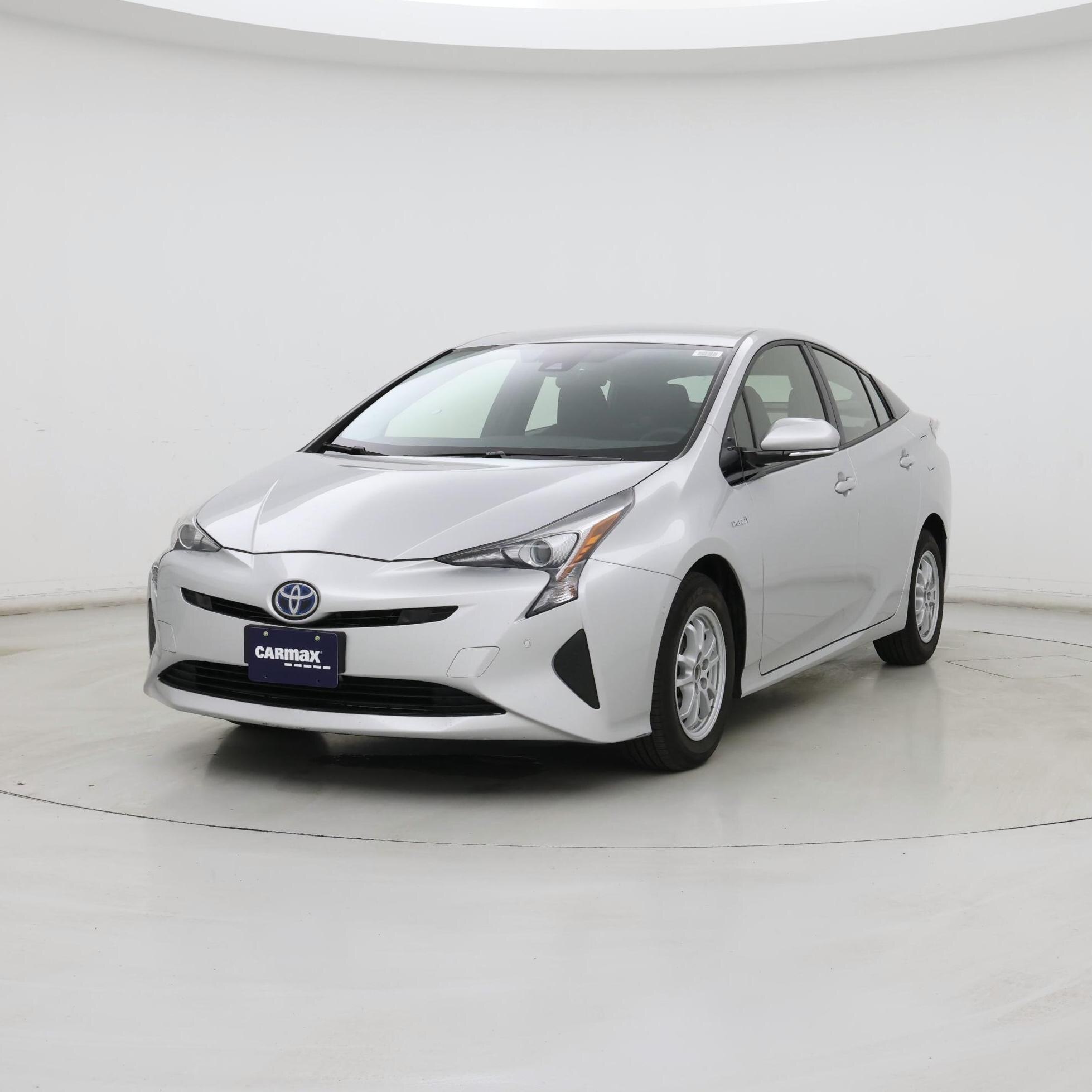 Thumbnail: 2018 Toyota Prius - 4