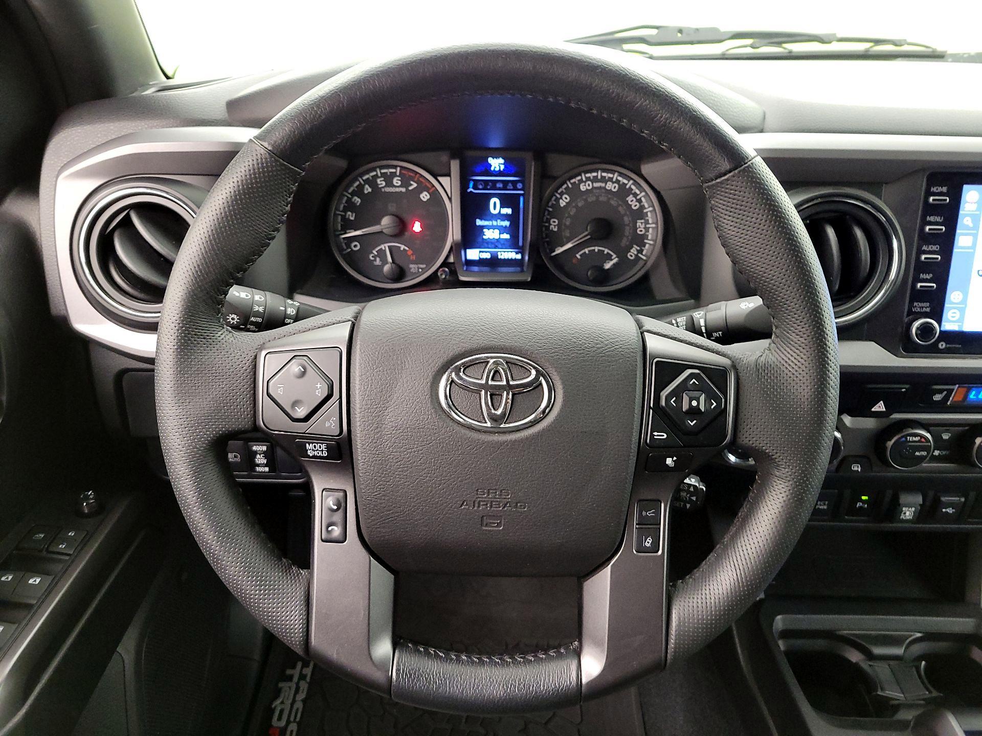 Thumbnail: 2022 Toyota Tacoma - 10