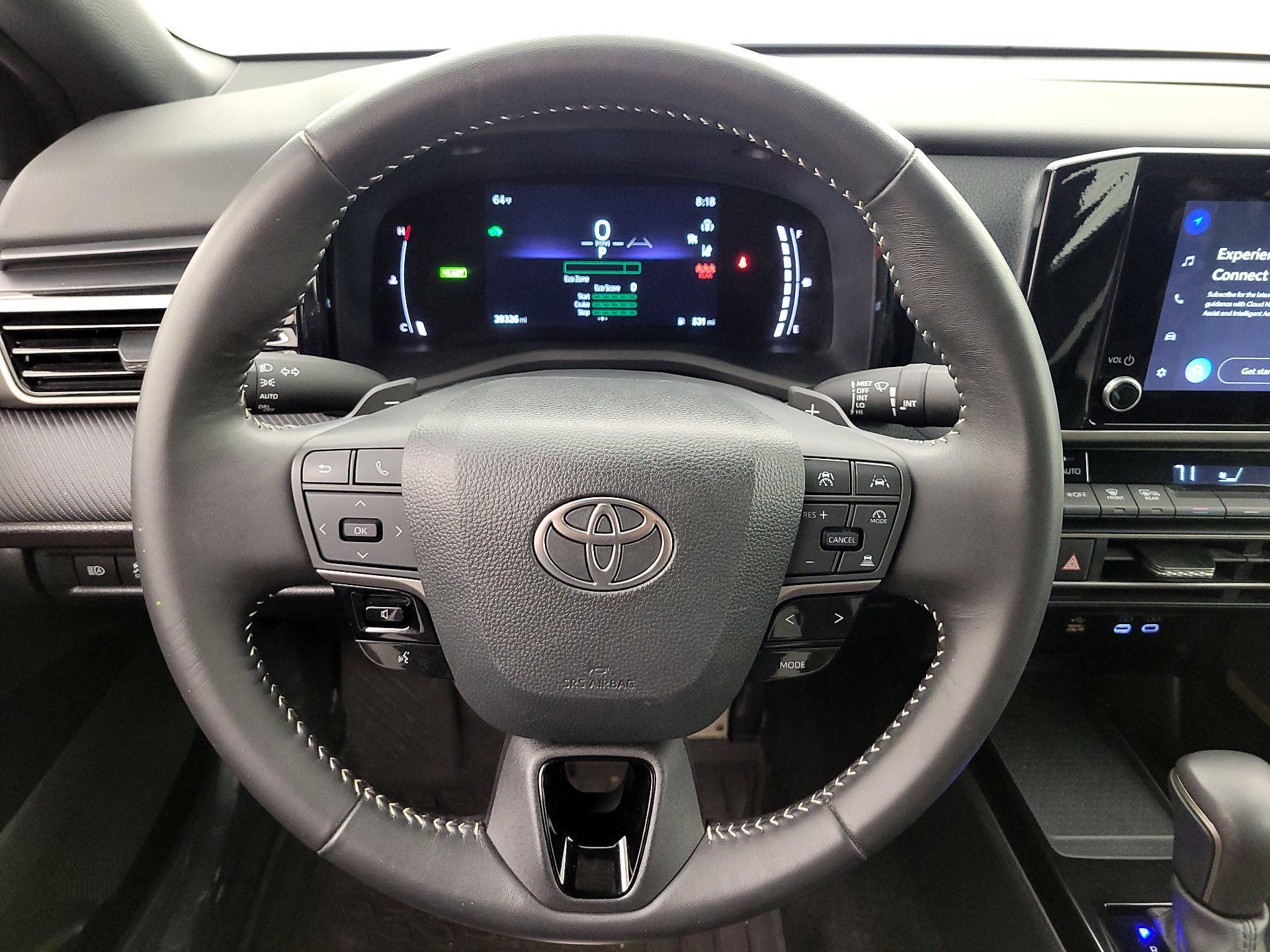 Thumbnail: 2025 Toyota Camry - 10