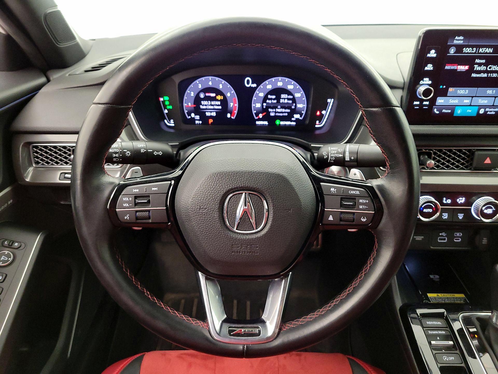 Thumbnail: 2023 Acura Integra - 10